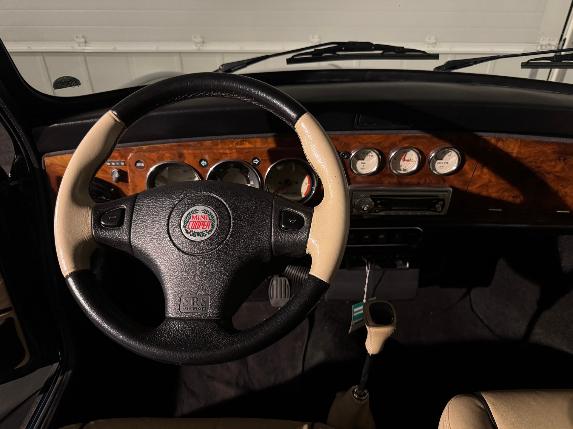 MINI Cooper 1.3i-image-11