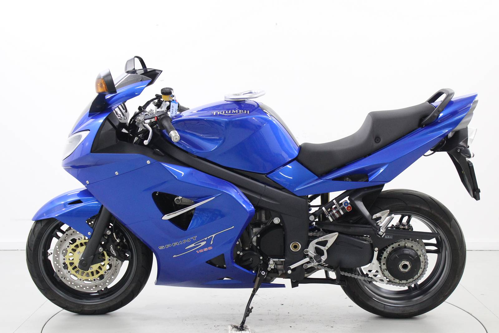TRIUMPH Sprint 1050 ST-image-4