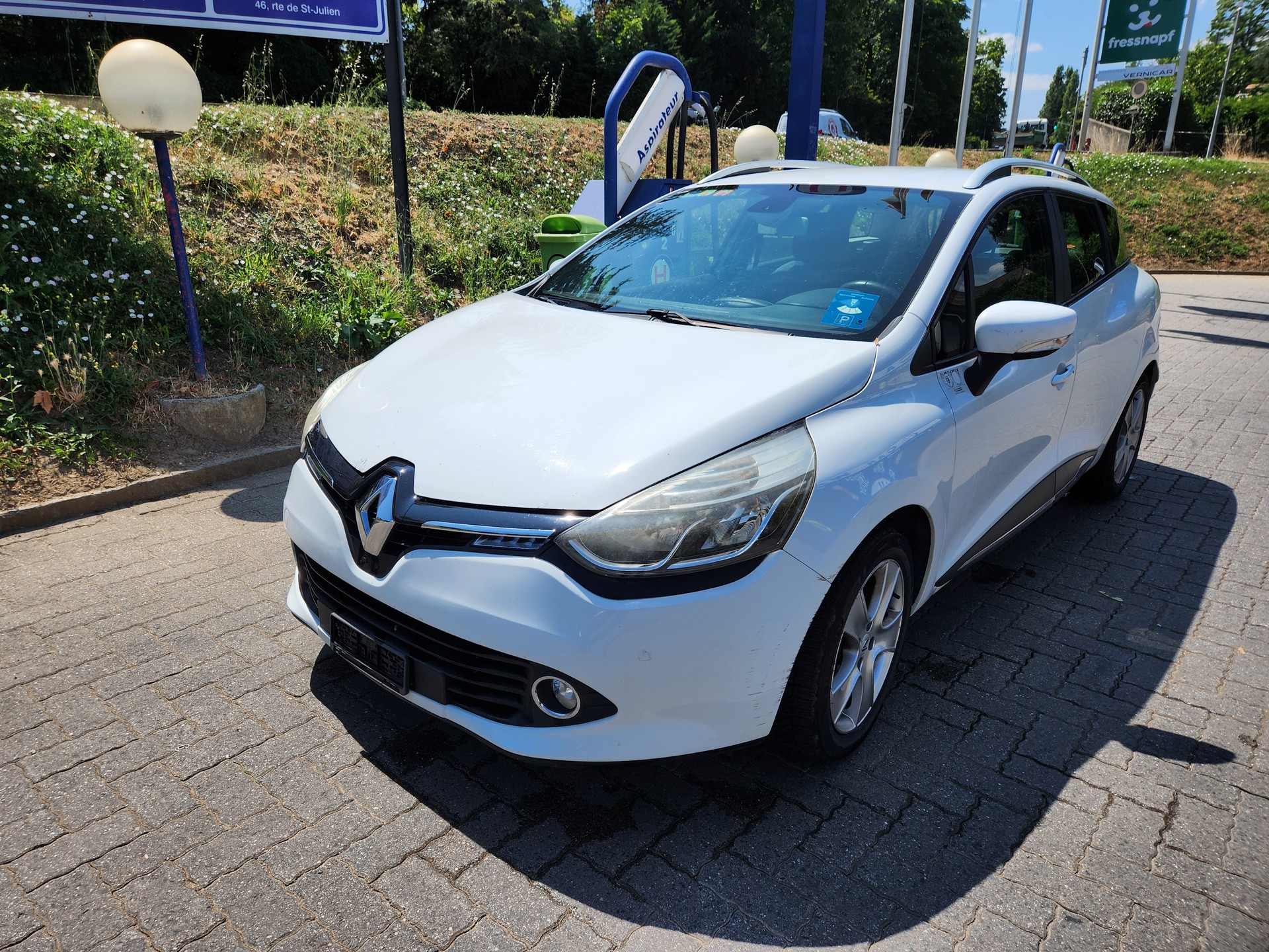 RENAULT Clio Grandtour 1.5 dCi Expression-image-3
