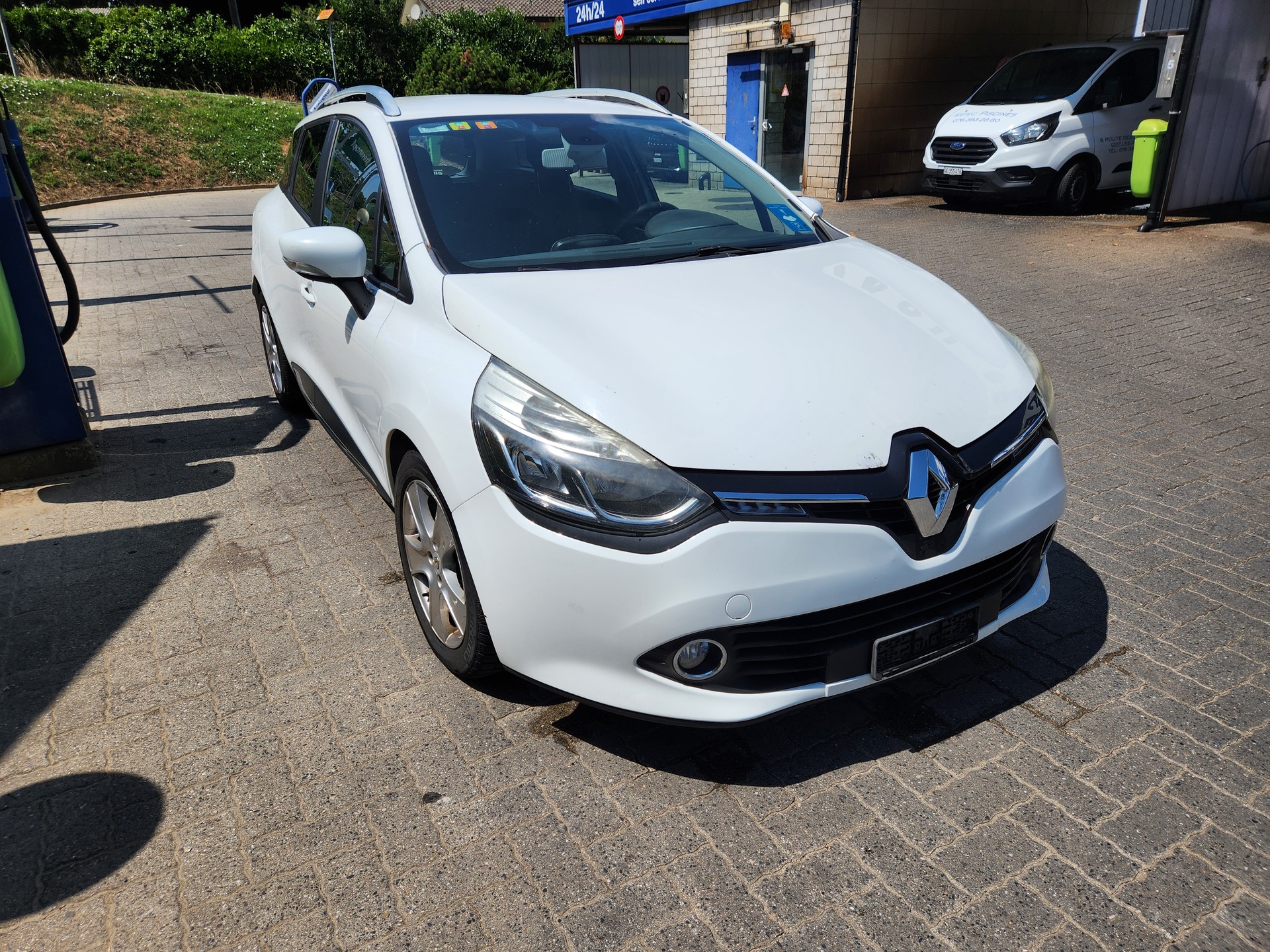 RENAULT Clio Grandtour 1.5 dCi Expression-image-2