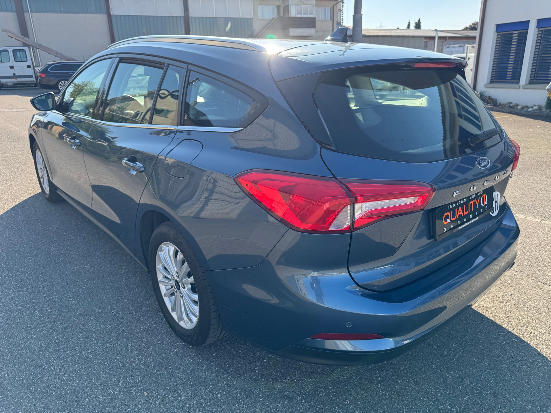 FORD Focus 1.0 MHEV Cool Connect-image-6