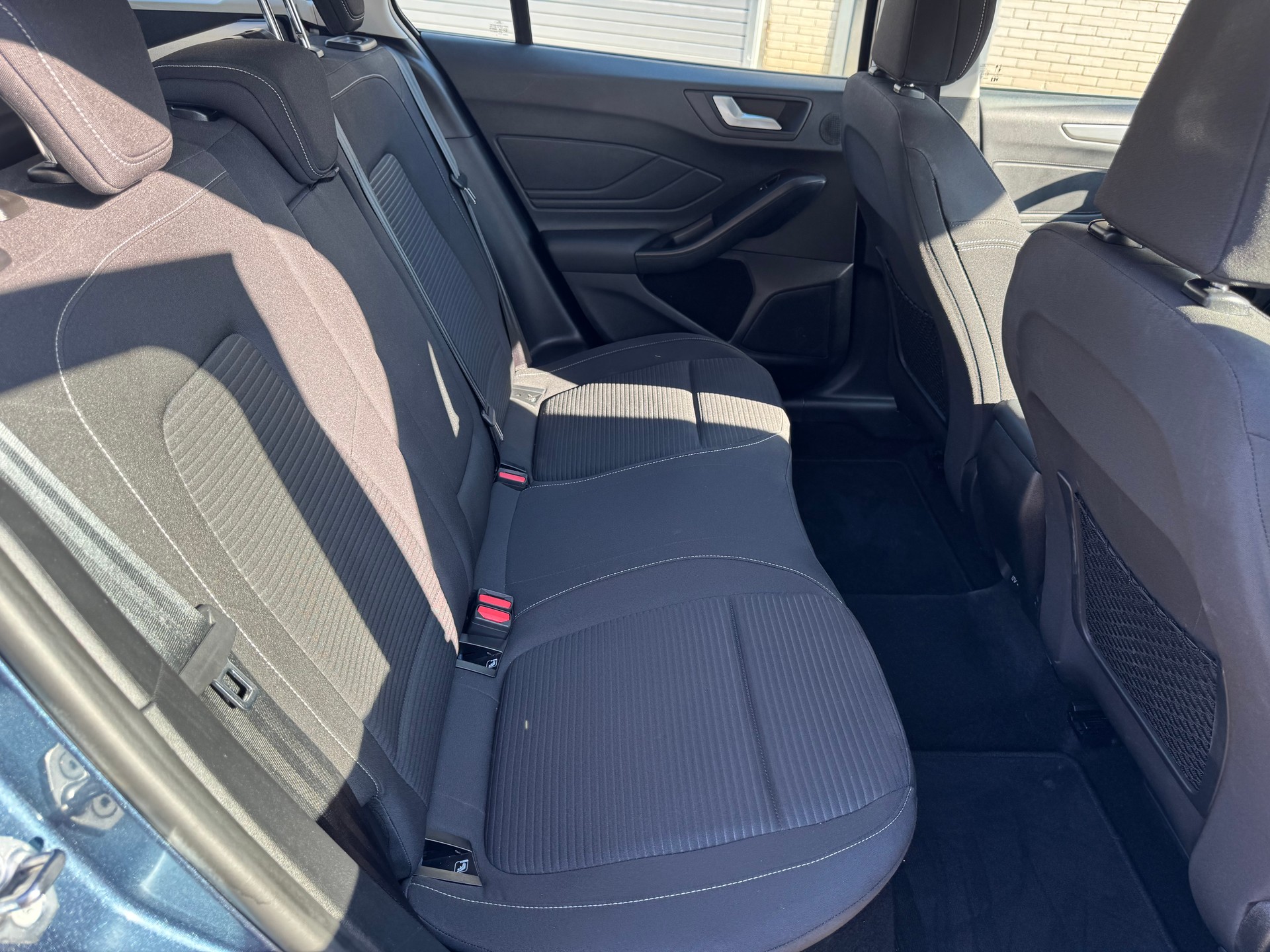 FORD Focus 1.0 MHEV Cool Connect-image-11