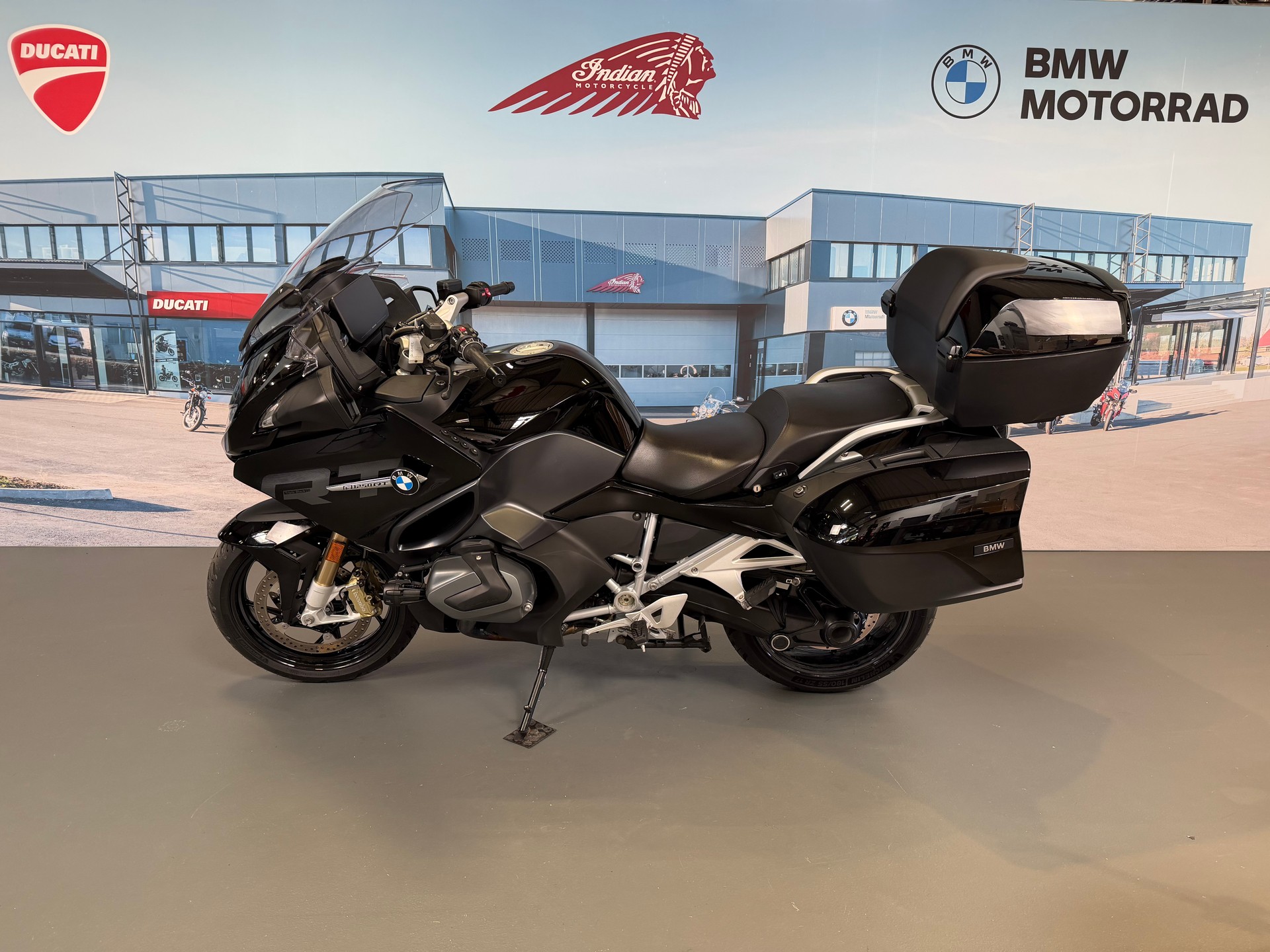 BMW R 1250 RT-showroom-element-3