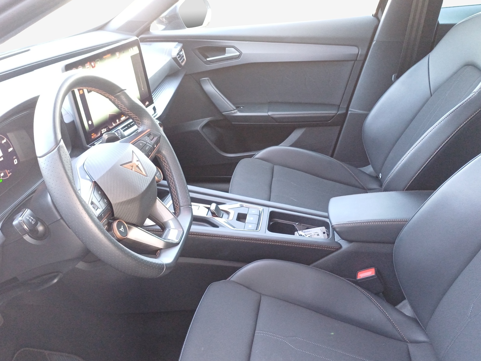 CUPRA Formentor 1.5 TSI DSG-image-7