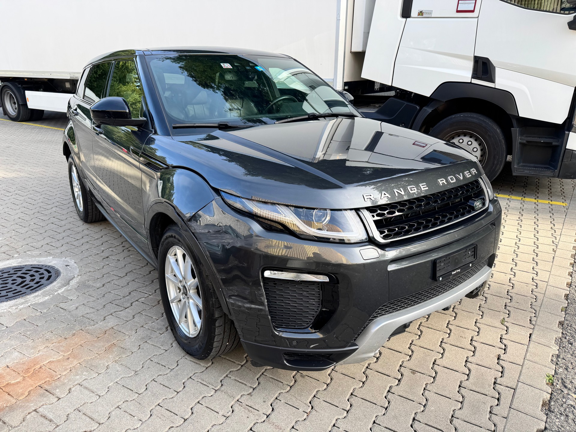 LAND ROVER Range Rover Evoque 2.0 Si4 SE Dynamic AT9-image-0