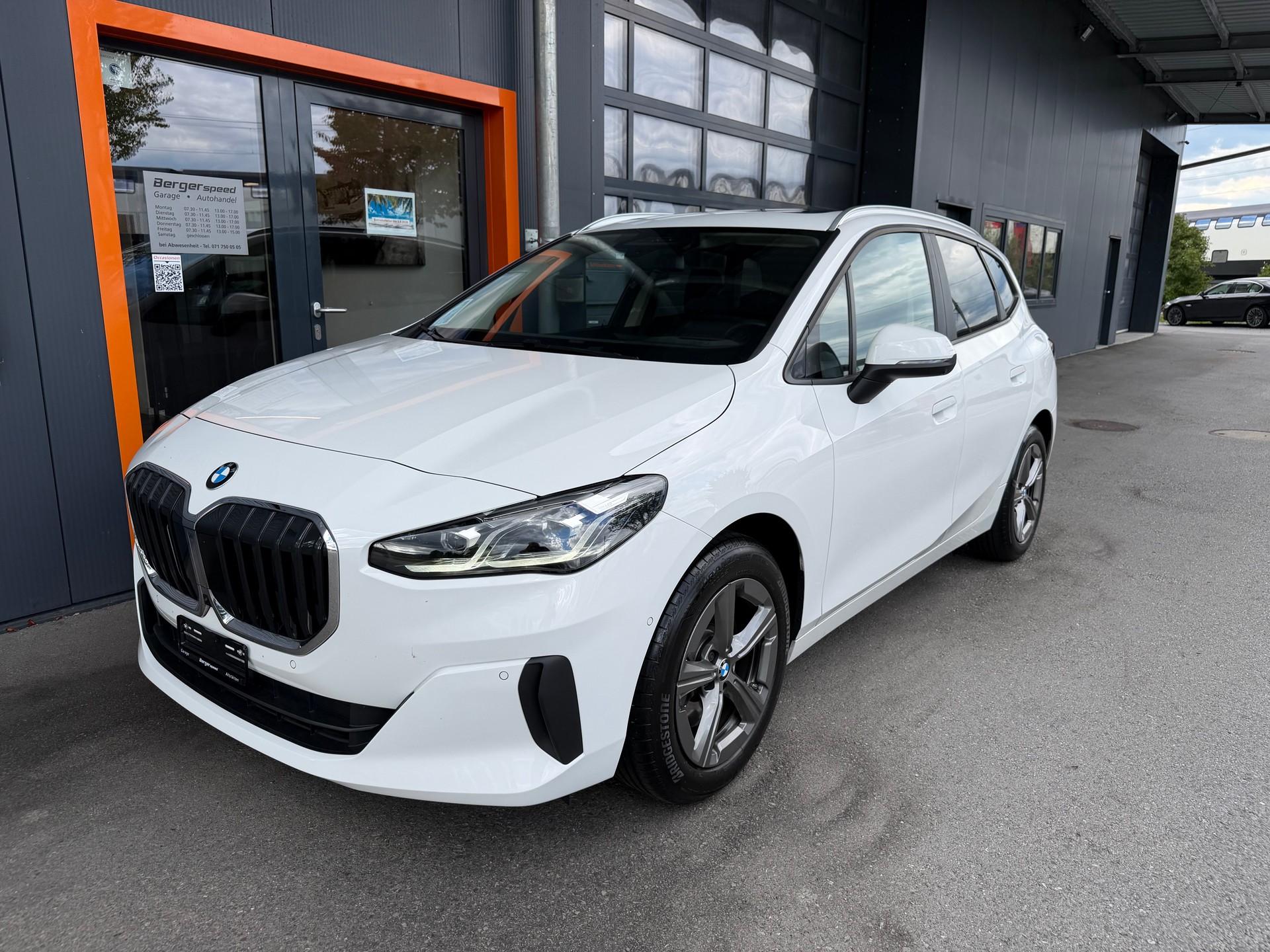 BMW 223d Active Tourer xDrive DKG-image-10