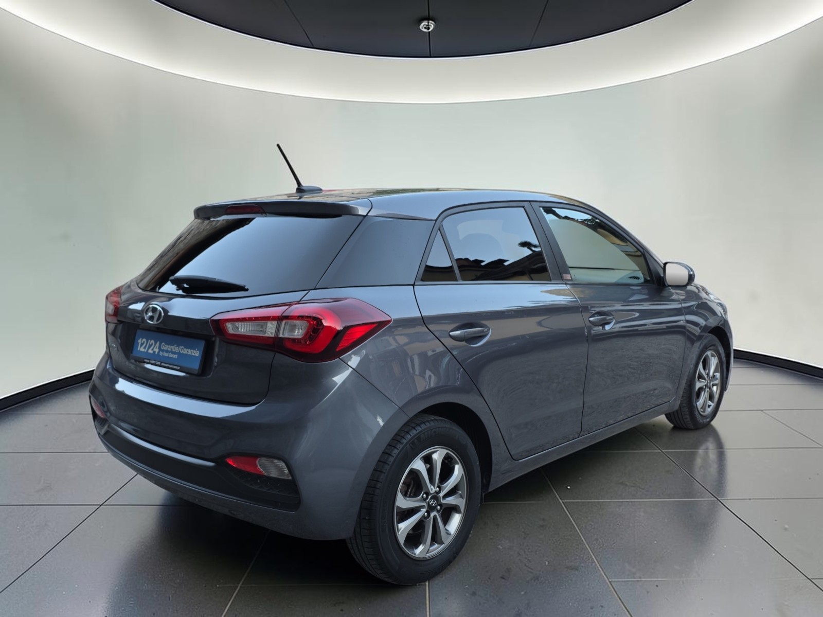 HYUNDAI i20 1.0 T-GDi Amplia DCT-image-4