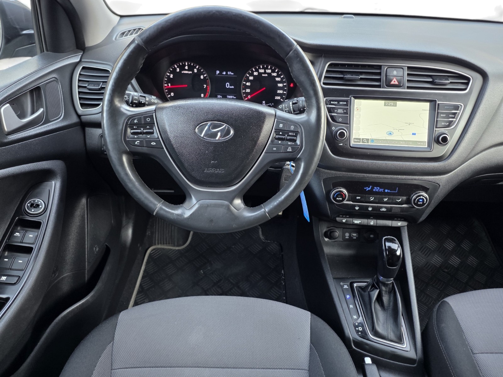 HYUNDAI i20 1.0 T-GDi Amplia DCT-image-9