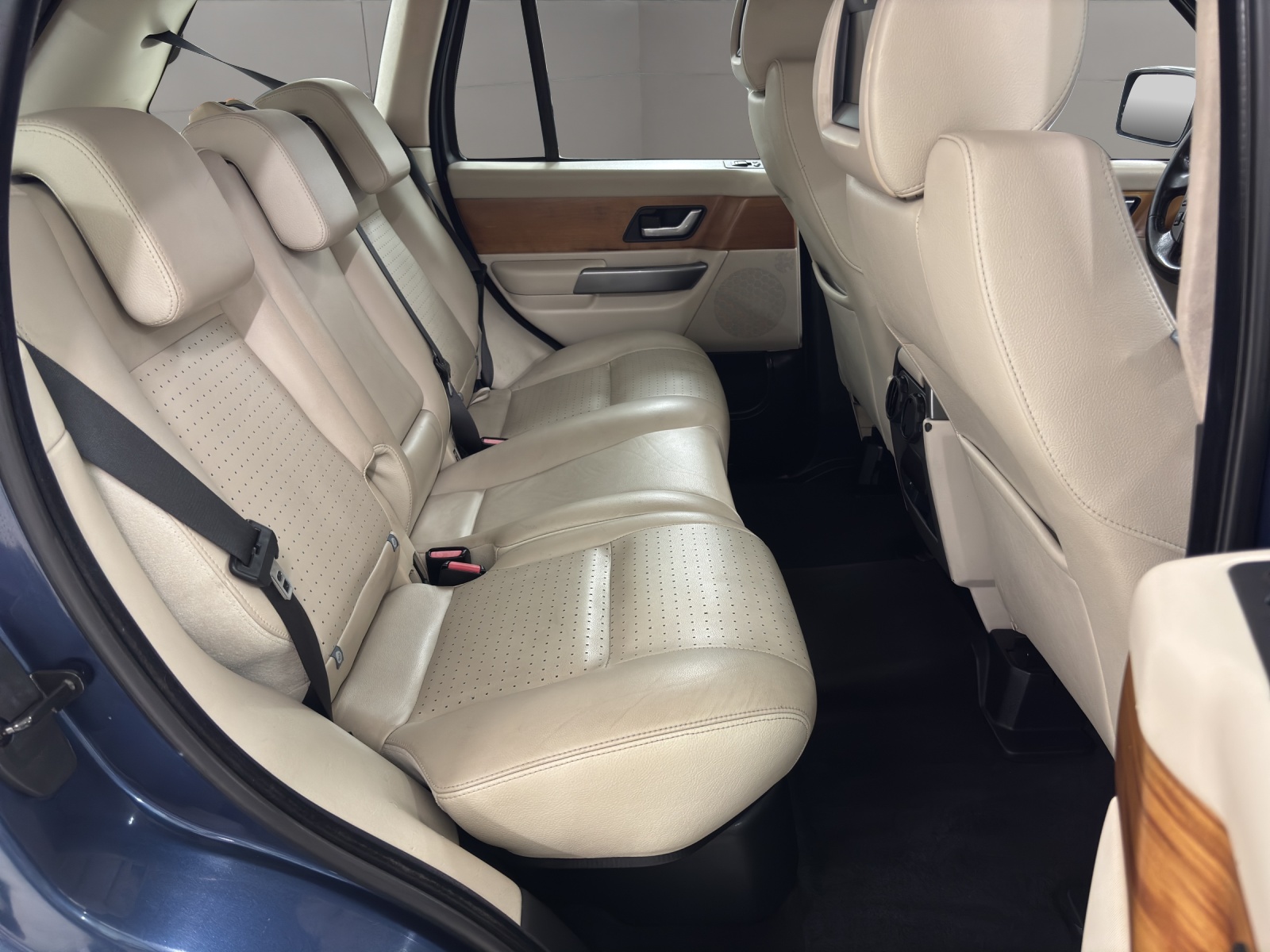 LAND ROVER Range Rover Sport 4.2 V8 SC Automatic-image-18