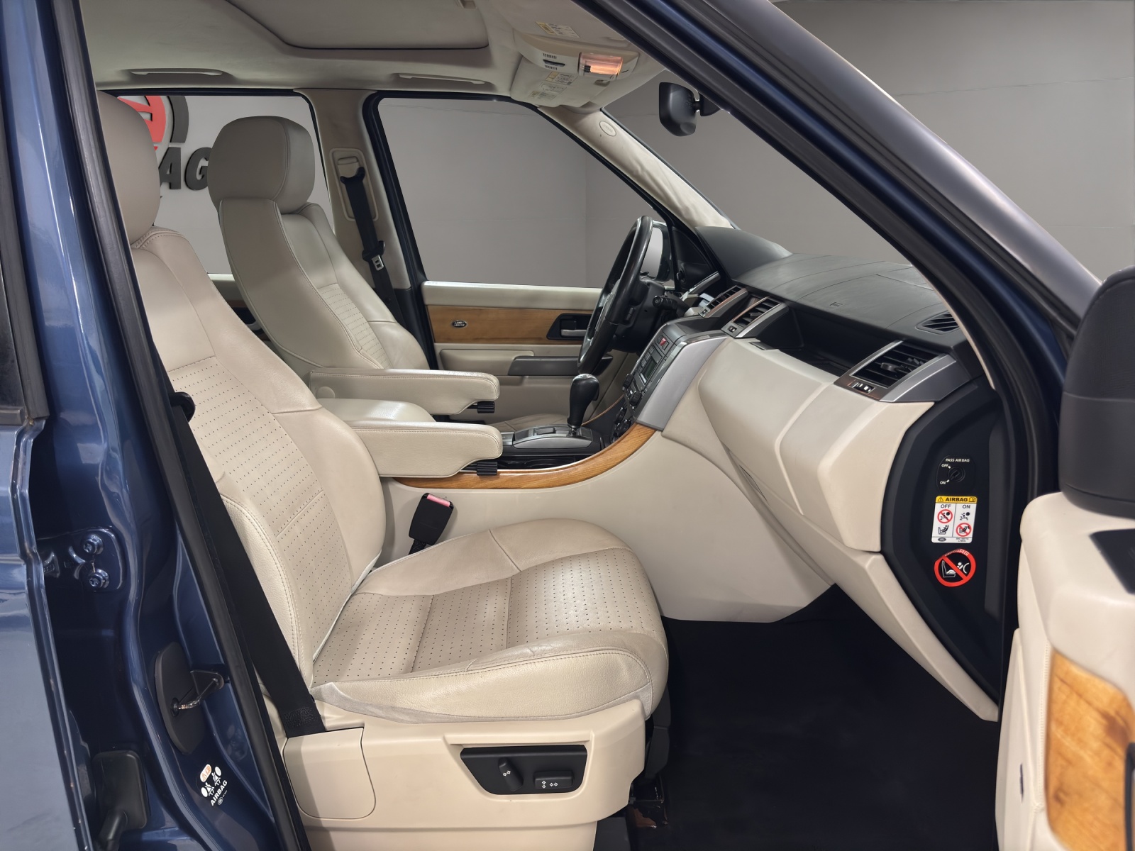 LAND ROVER Range Rover Sport 4.2 V8 SC Automatic-image-17