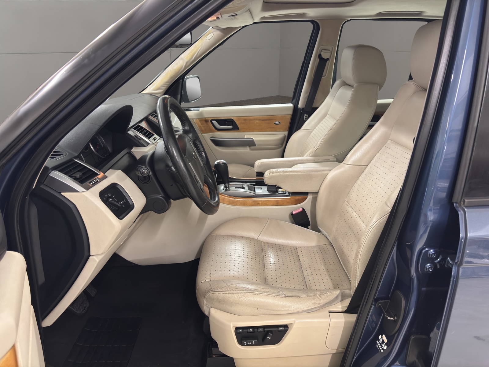 LAND ROVER Range Rover Sport 4.2 V8 SC Automatic-image-8