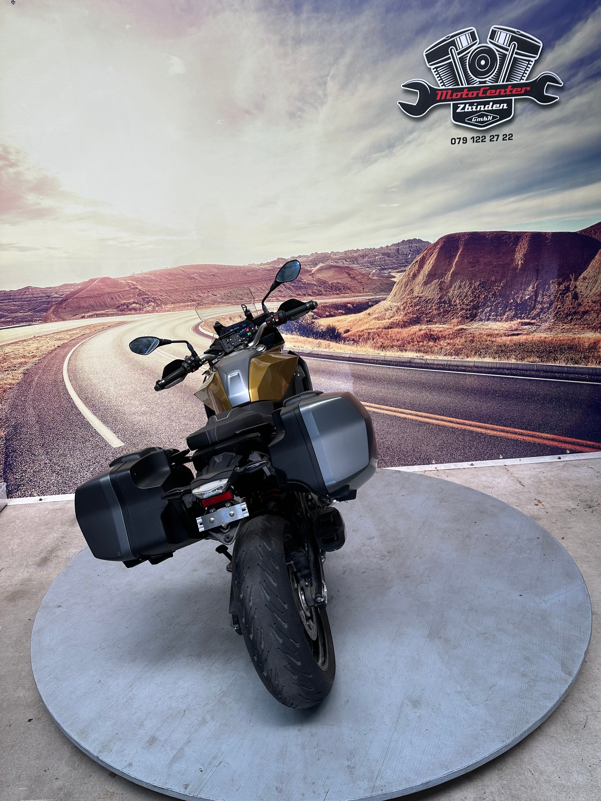 BMW F 900 XR ABS-image-7