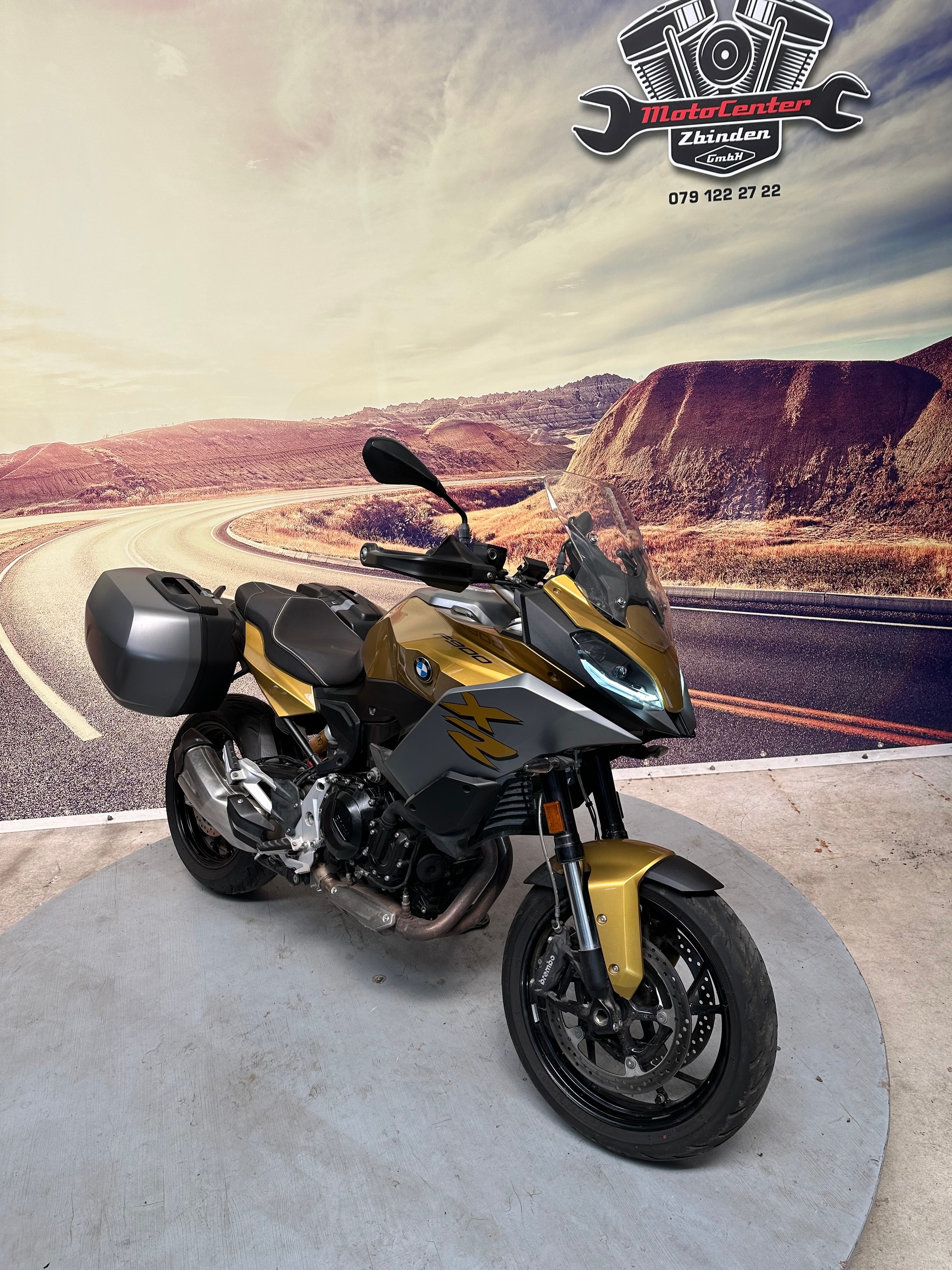 BMW F 900 XR ABS-showroom-element-1