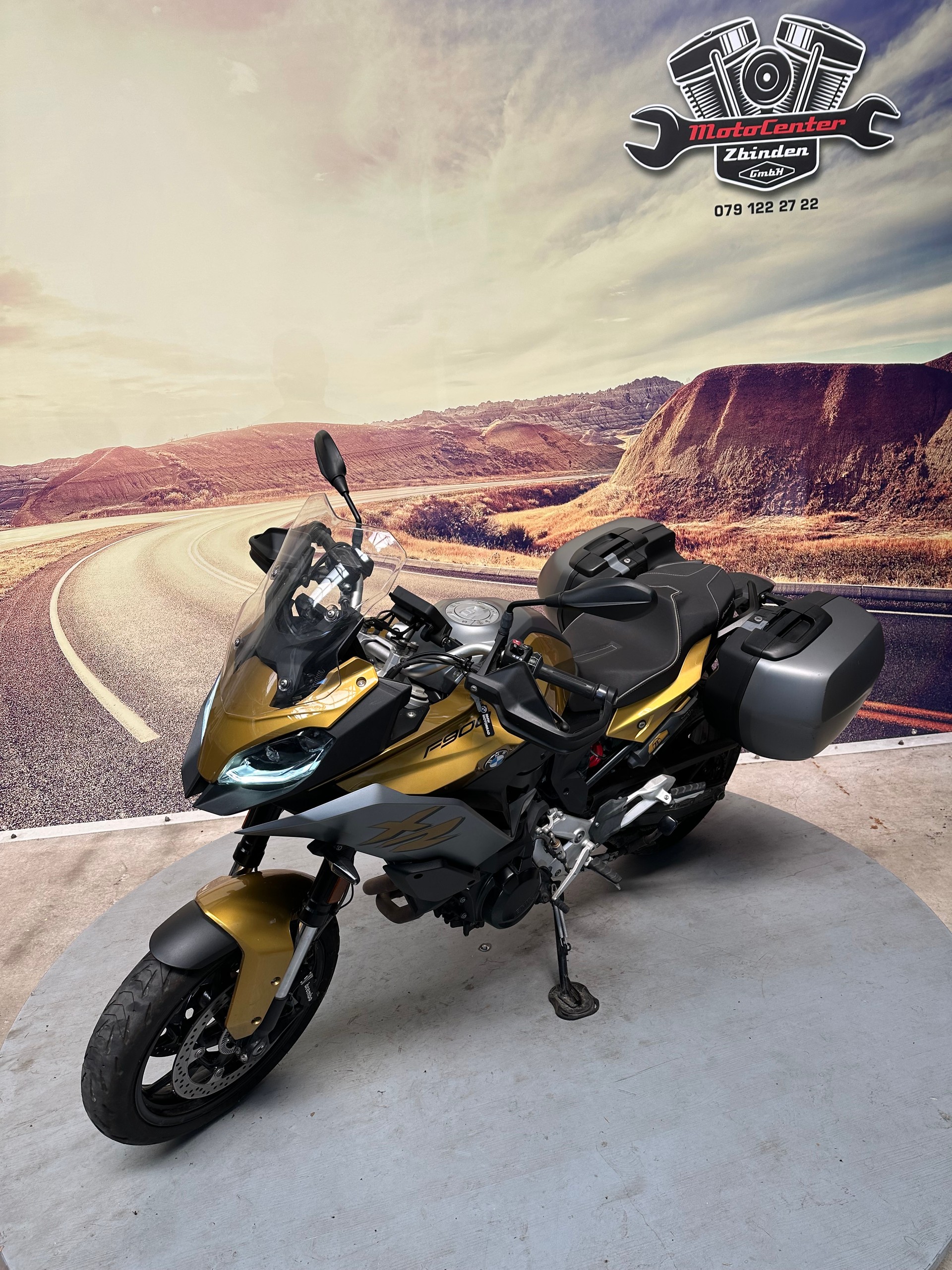 BMW F 900 XR ABS-showroom-element-3