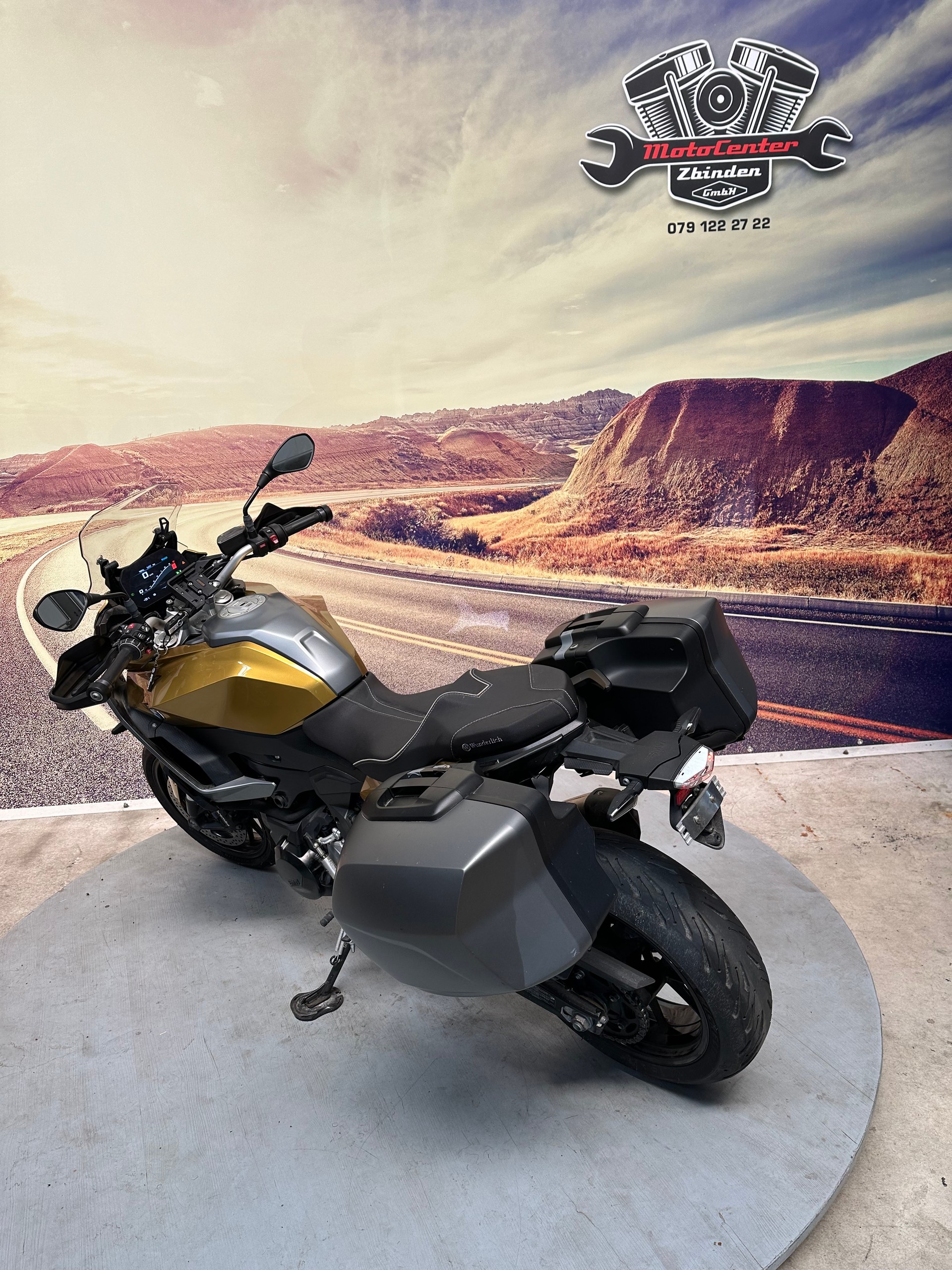 BMW F 900 XR ABS-image-5