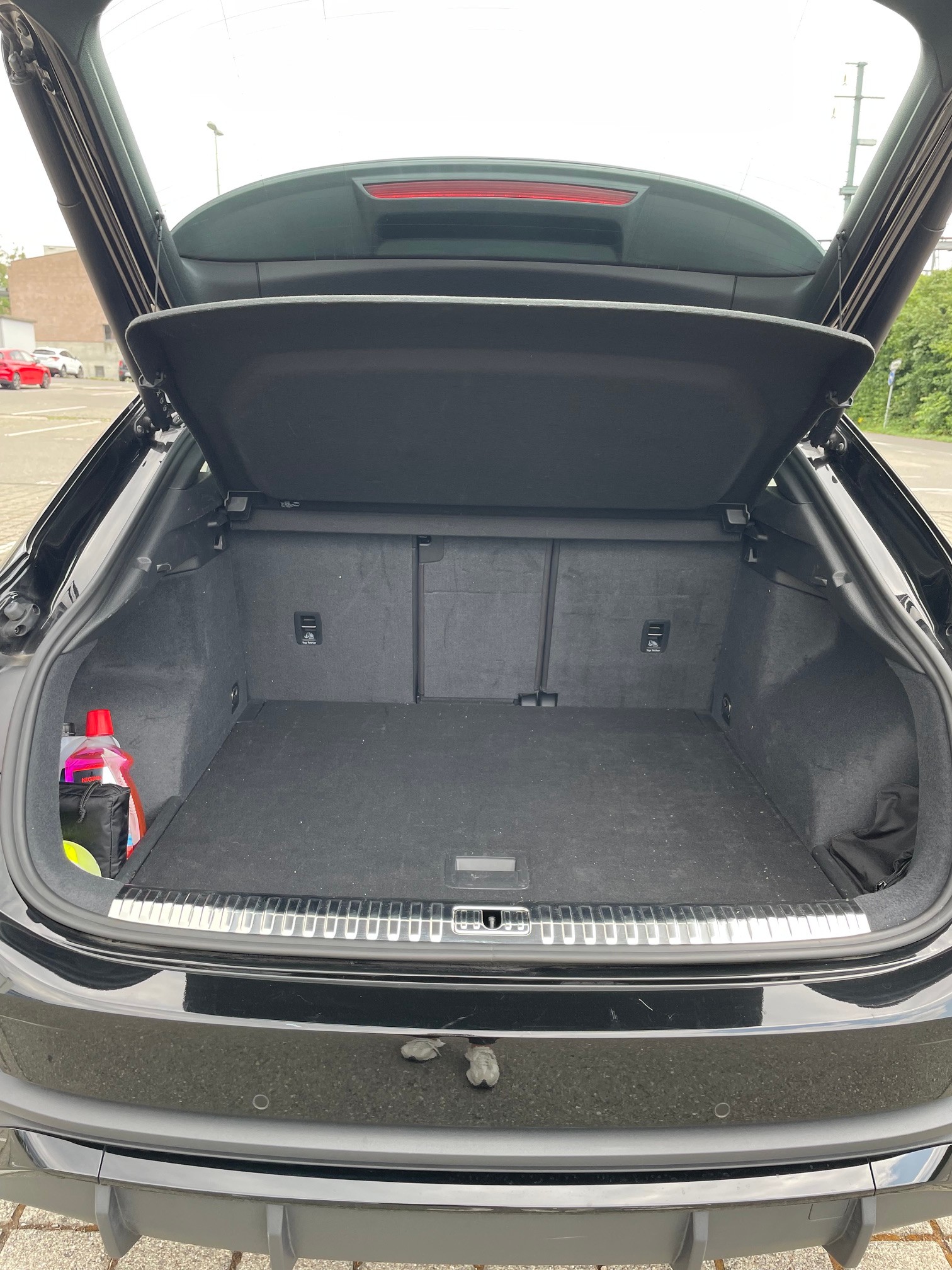 AUDI Q3 Sportback 40 TDI S line quattro S-Tronic-image-5