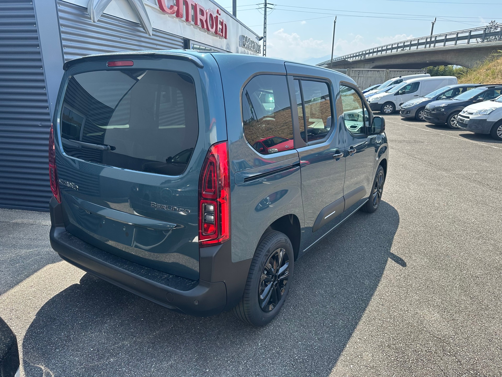 CITROEN Berlingo 1.5 BlueHDi 130 M Berlingo 30 EAT8-image-1
