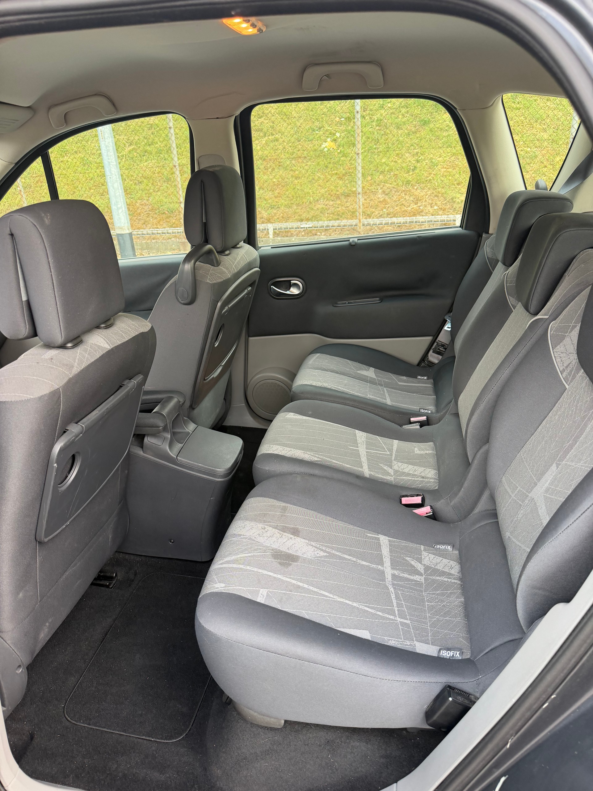 RENAULT Scénic 2.0 dCi Exception-image-7