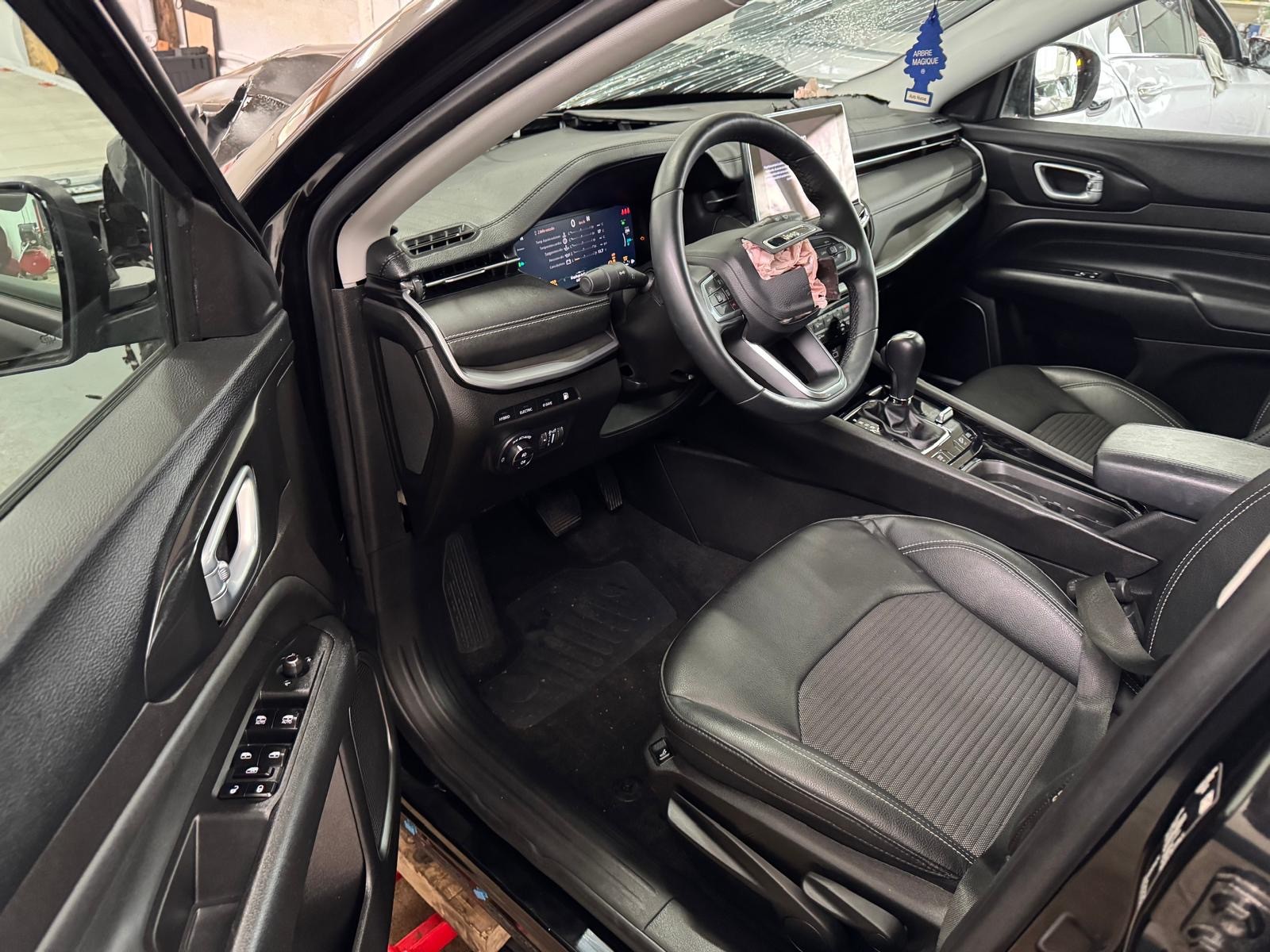 JEEP Compass 1.3 T PHEV Swiss Limited Plus AWD-image-6