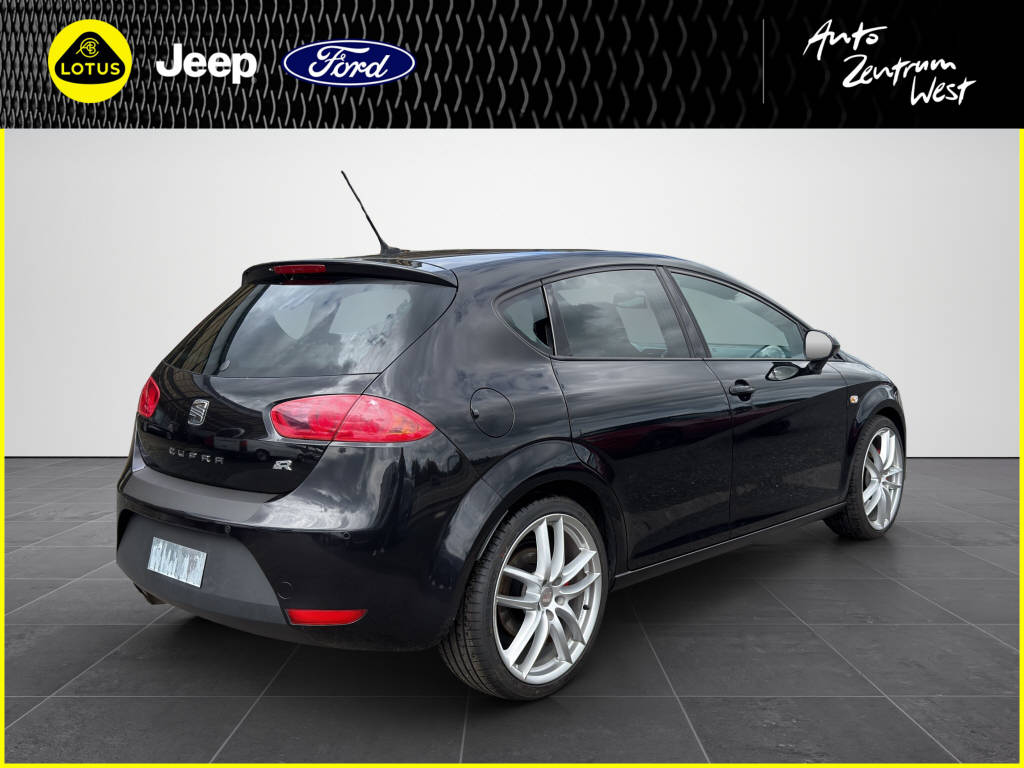 SEAT Leon 2.0 TSI Cupra R-image-4