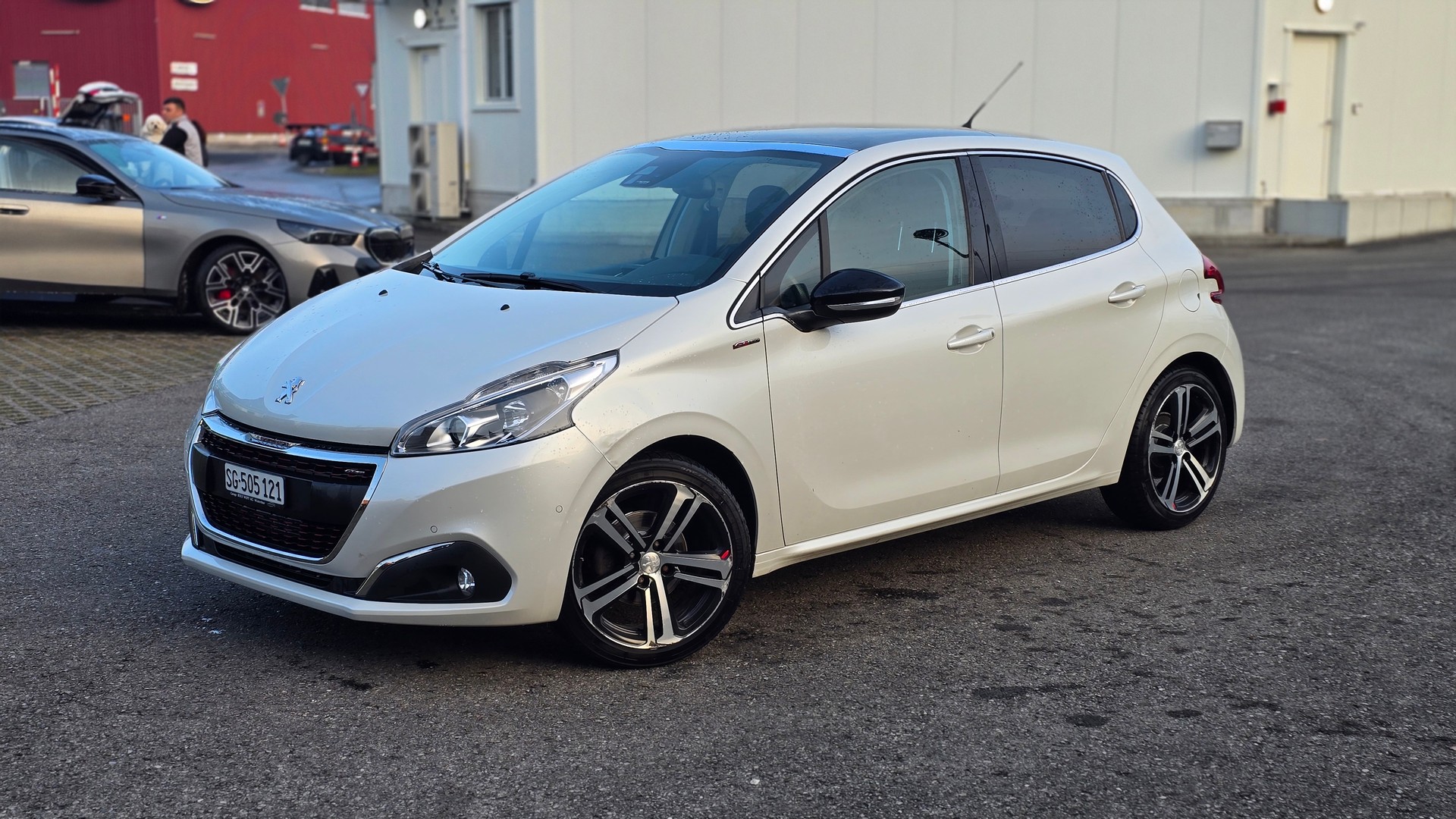 PEUGEOT 208 1.2 THP Allure Gt line-image-1