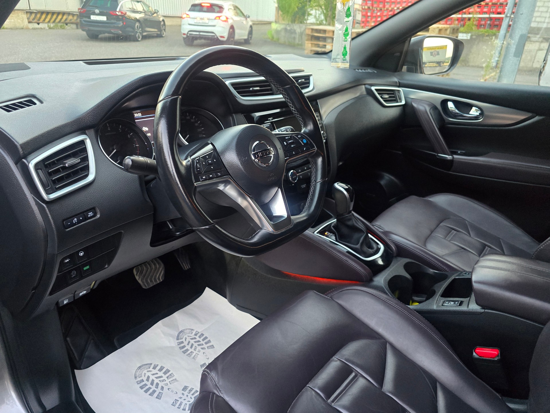 NISSAN Qashqai 1.3 DIG-T acenta DCT-image-11