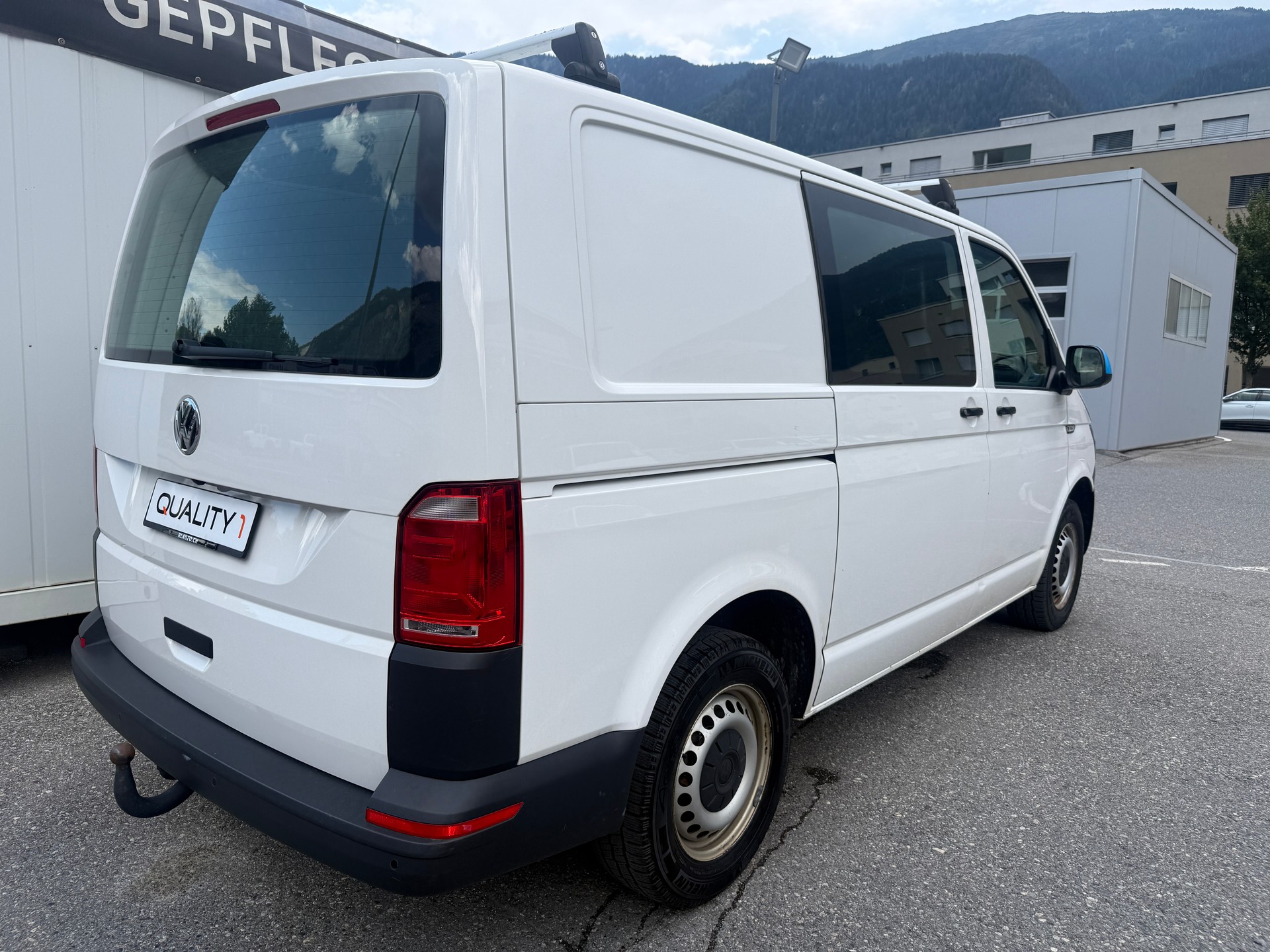 VW T6.1 2.0 TDI 4Motion-image-3