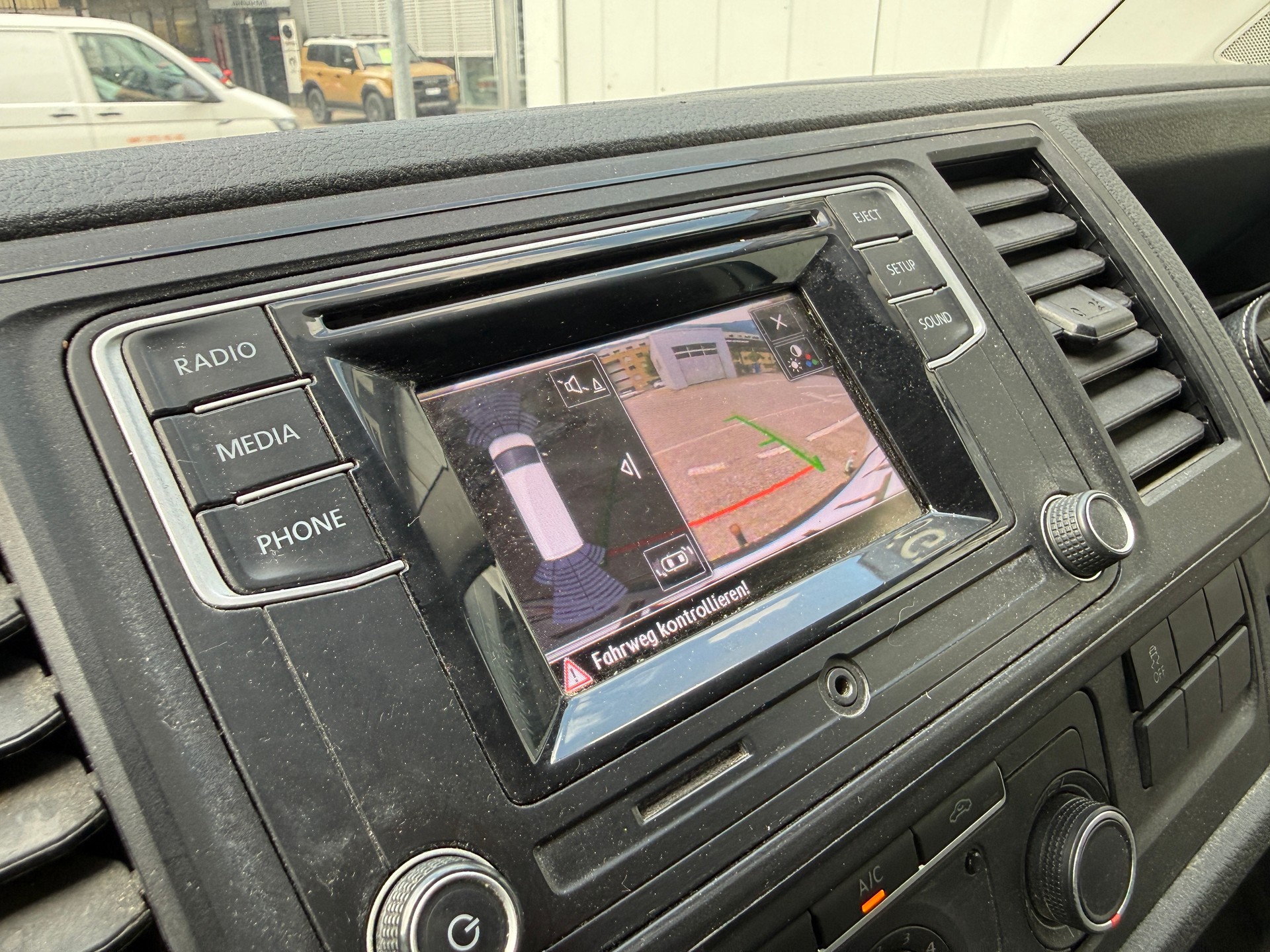 VW T6.1 2.0 TDI 4Motion-image-16