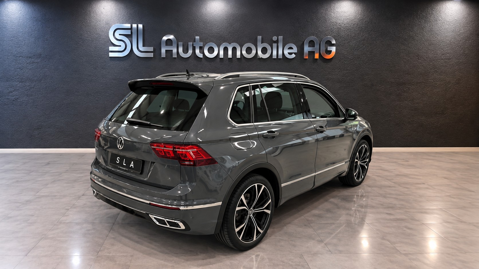 VW Tiguan 2.0TSI R-Line 4Motion DSG / AHK / leasing ab 399.- Monate / Farbe Delfingrau Metallic-image-2