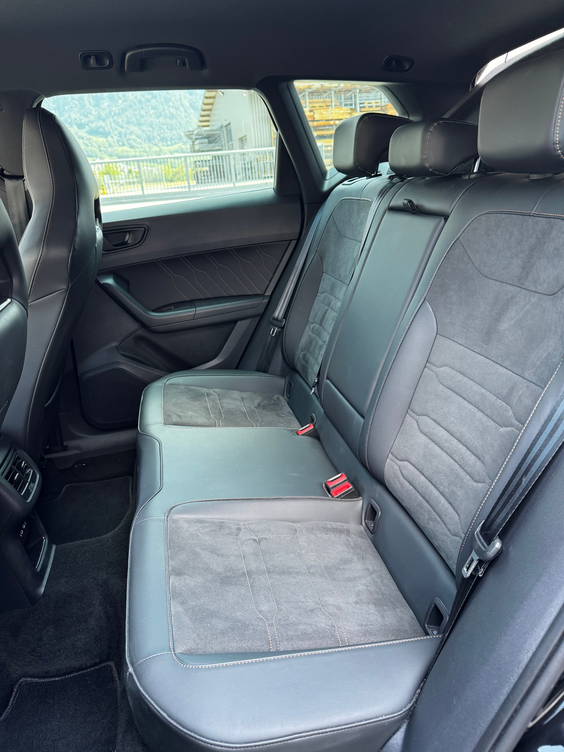 CUPRA 2.0 TSI VZ 4Drive DSG-image-8