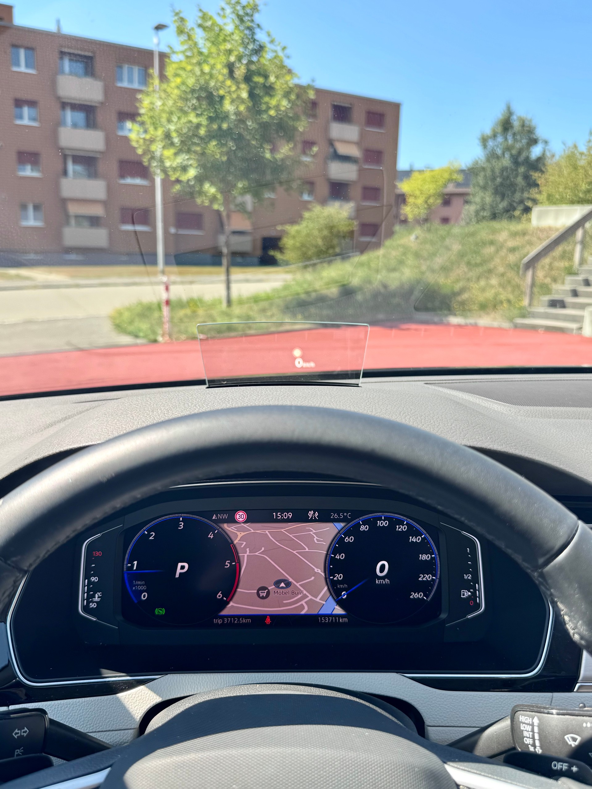 VW Passat 2.0 TDI BMT Elegance 4Motion DSG-image-14