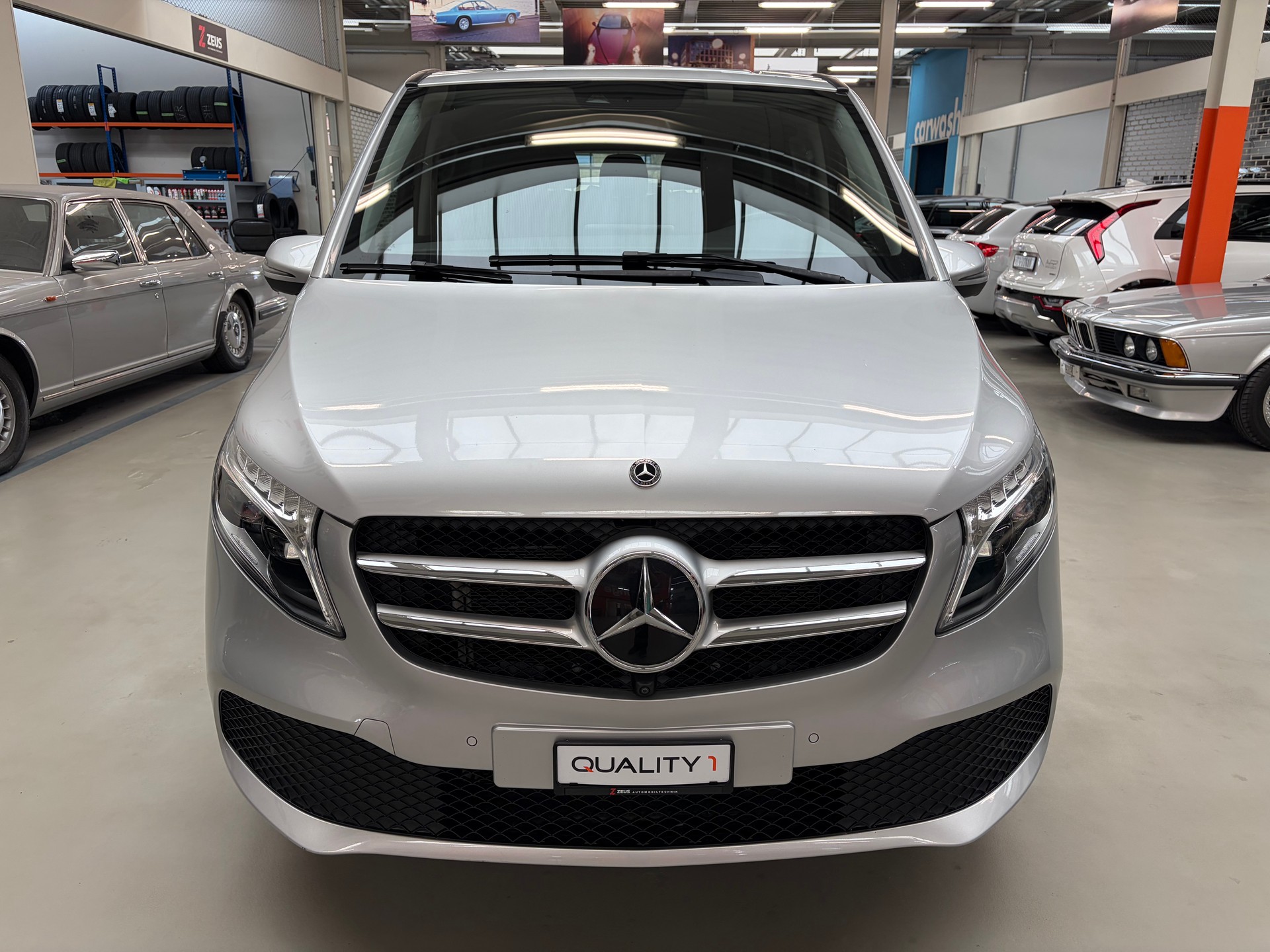 MERCEDES-BENZ V 220 d Trend lang 4Matic 9G-Tronic-image-7
