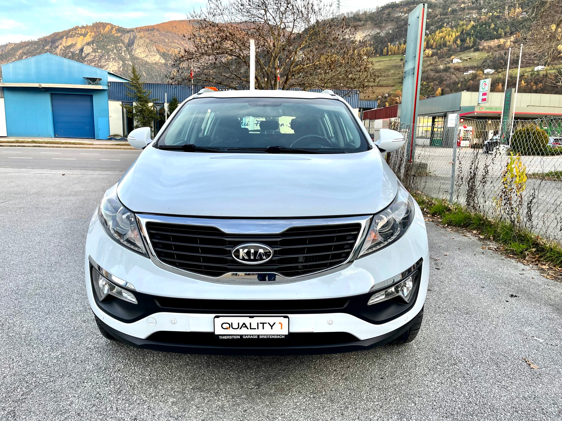 KIA Sportage 2.0 CRDi Trend 4WD Automatic-image-13