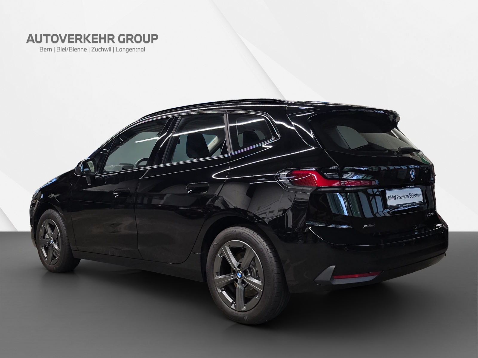 BMW 230e xDrive Act. Tourer-image-6
