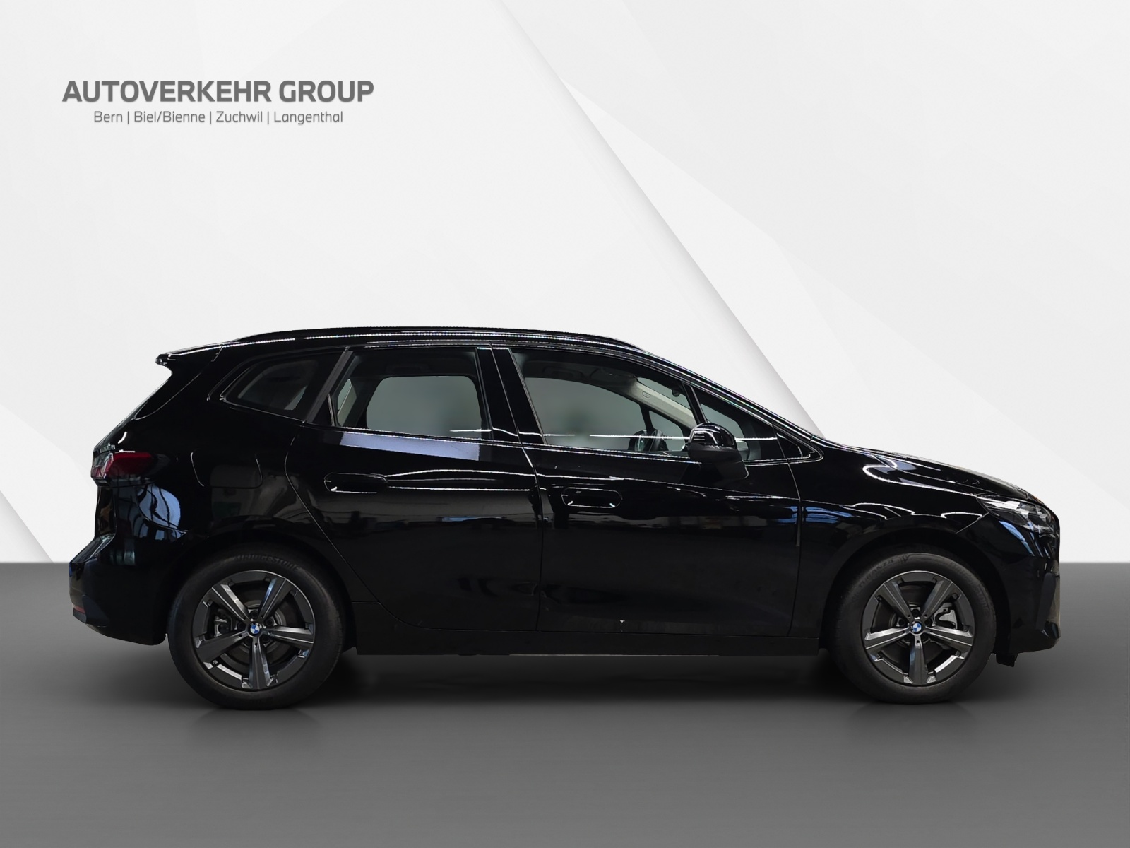 BMW 230e xDrive Act. Tourer-image-3