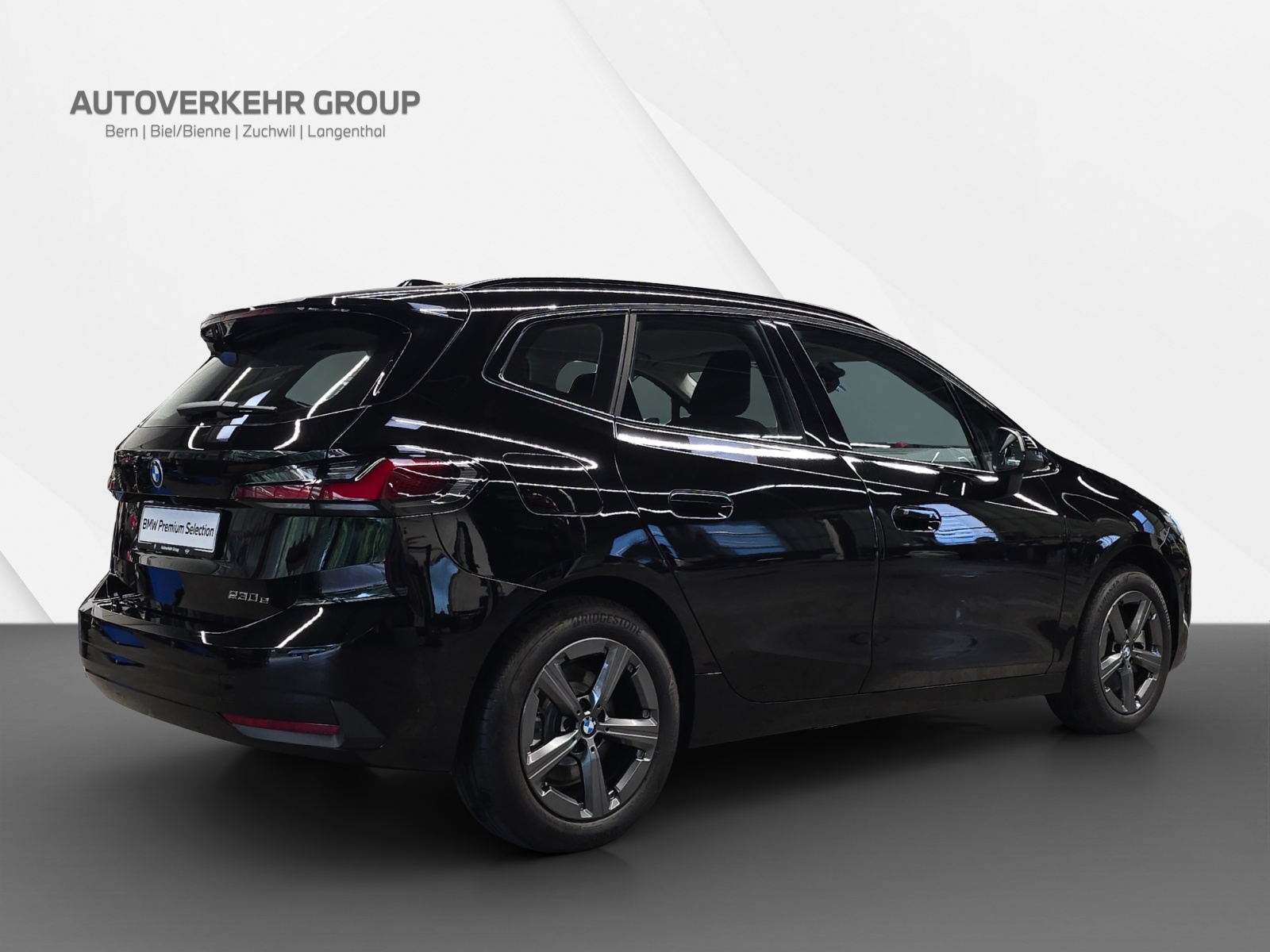 BMW 230e xDrive Act. Tourer-image-4