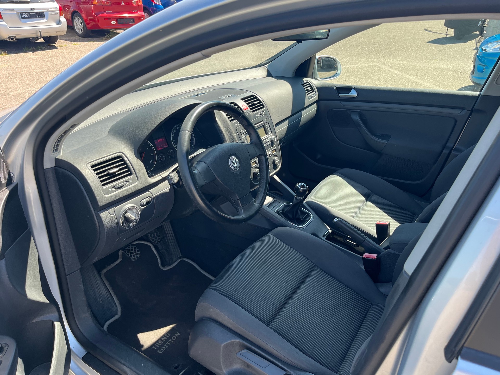VW Golf 1.6 FSI Comfortline-image-6