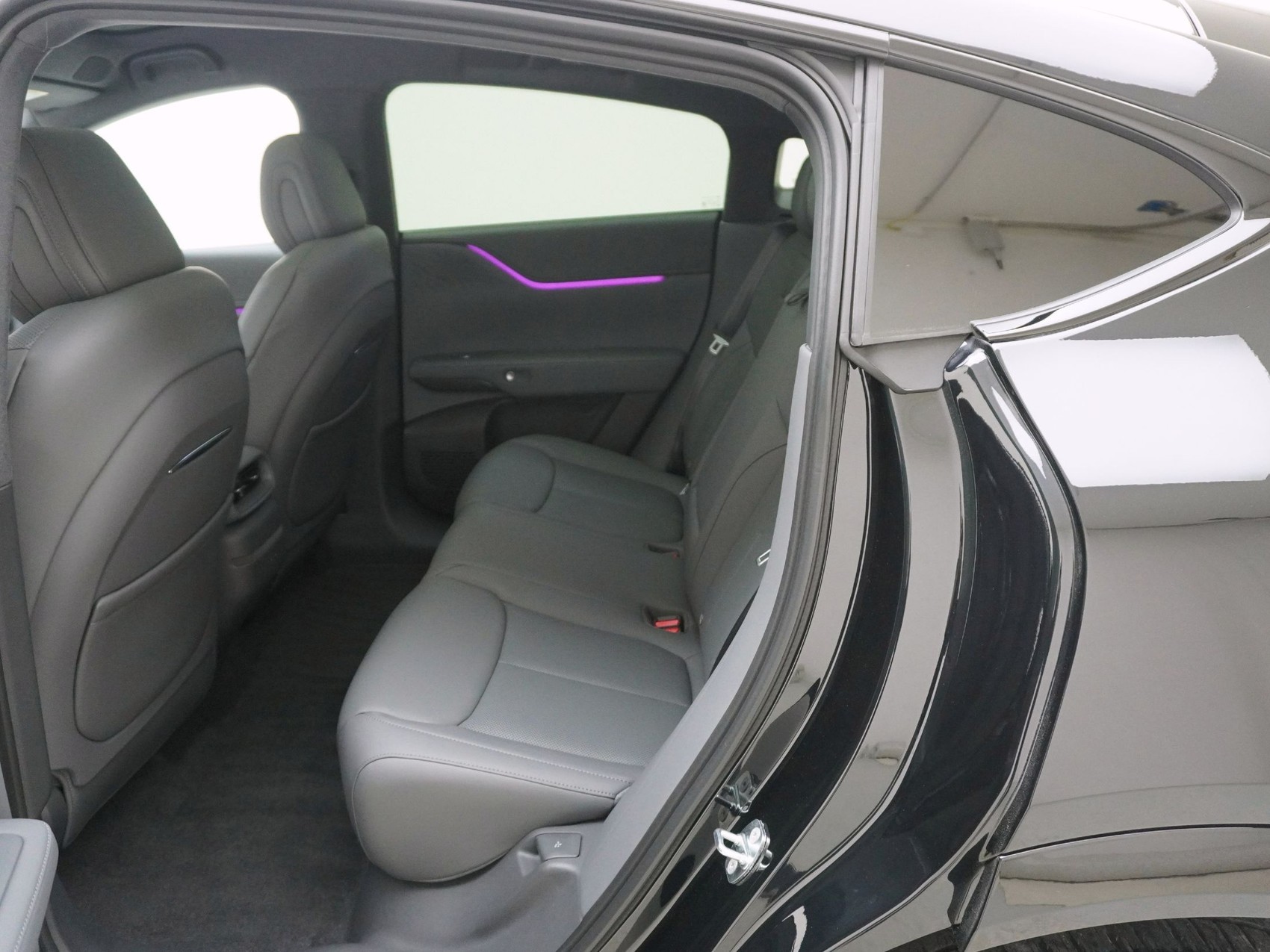 XPENG G6 Performance AWD-image-14