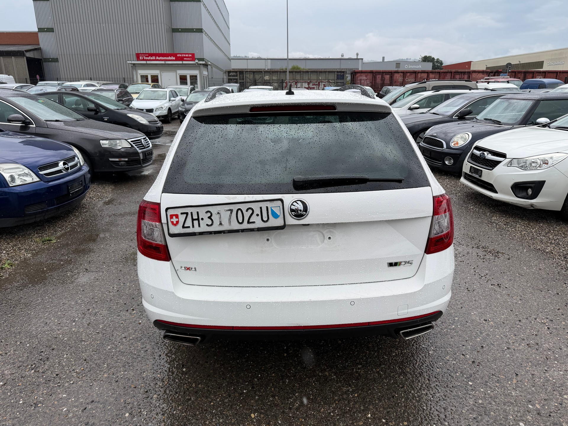 SKODA Octavia Combi 2.0 TDI RS 4x4 DSG-image-4