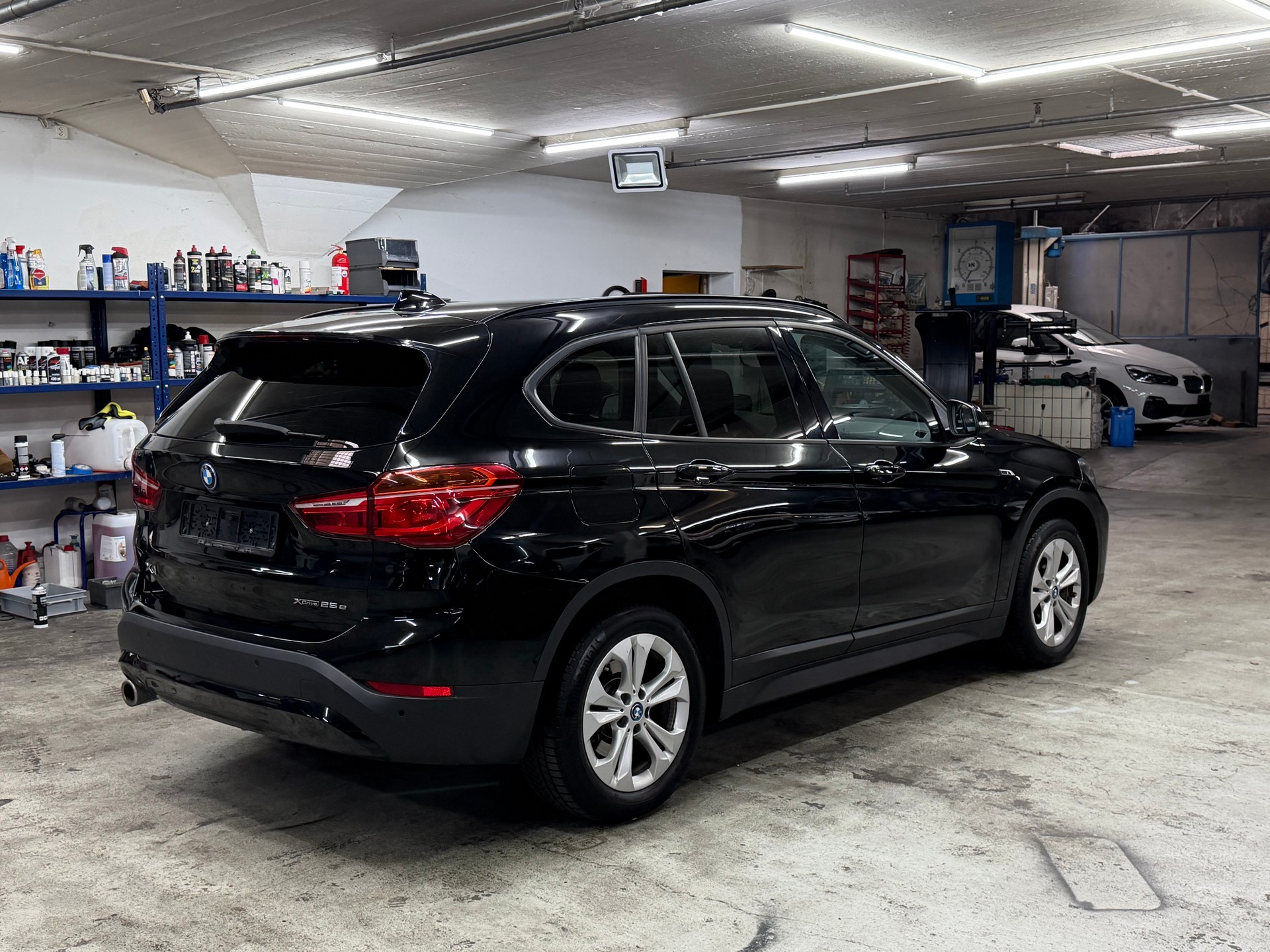 BMW X1 xDrive 25e Steptronic-image-2