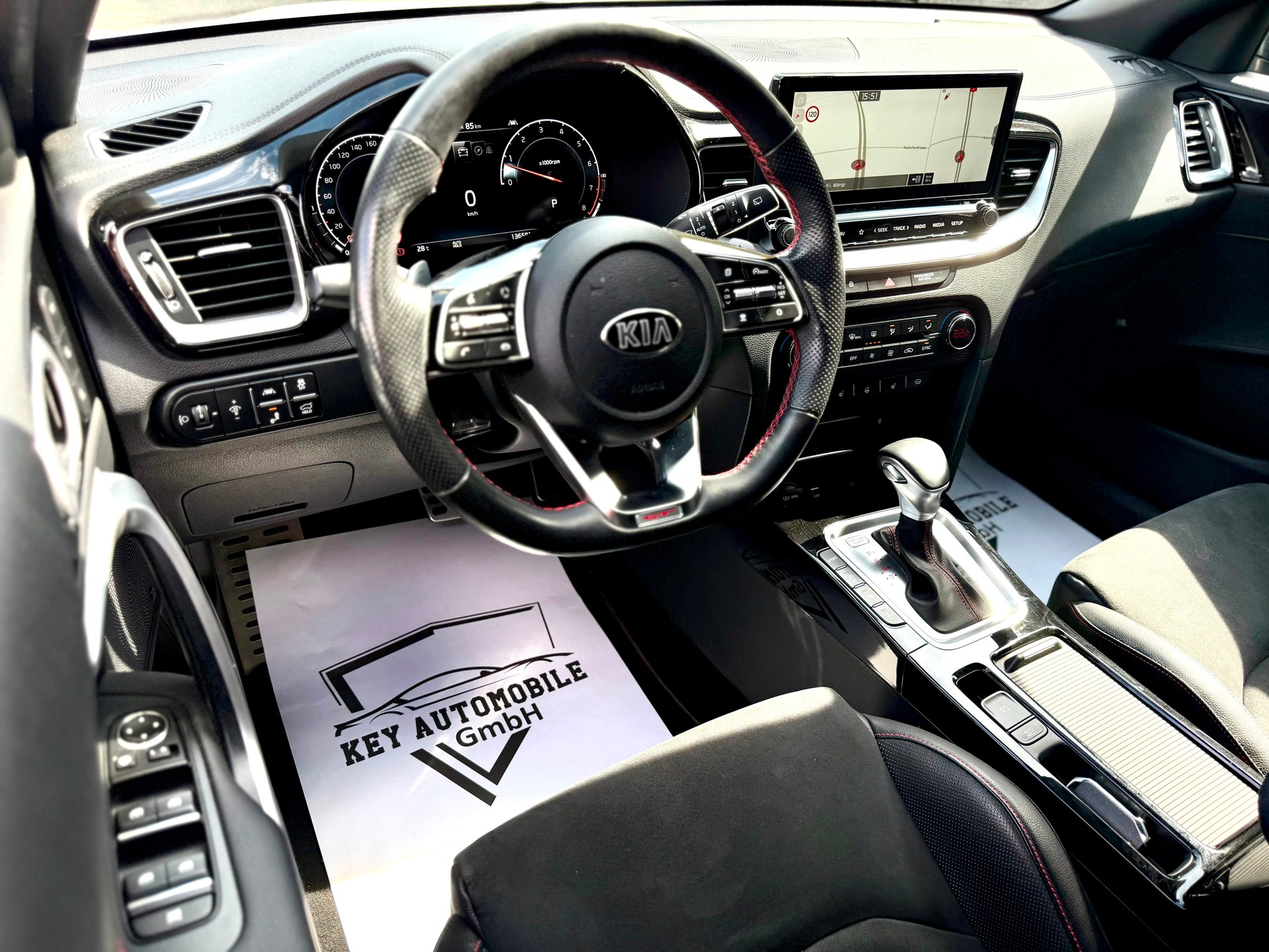 KIA ProCeed 1.6 T-GDi GT DCT-image-5