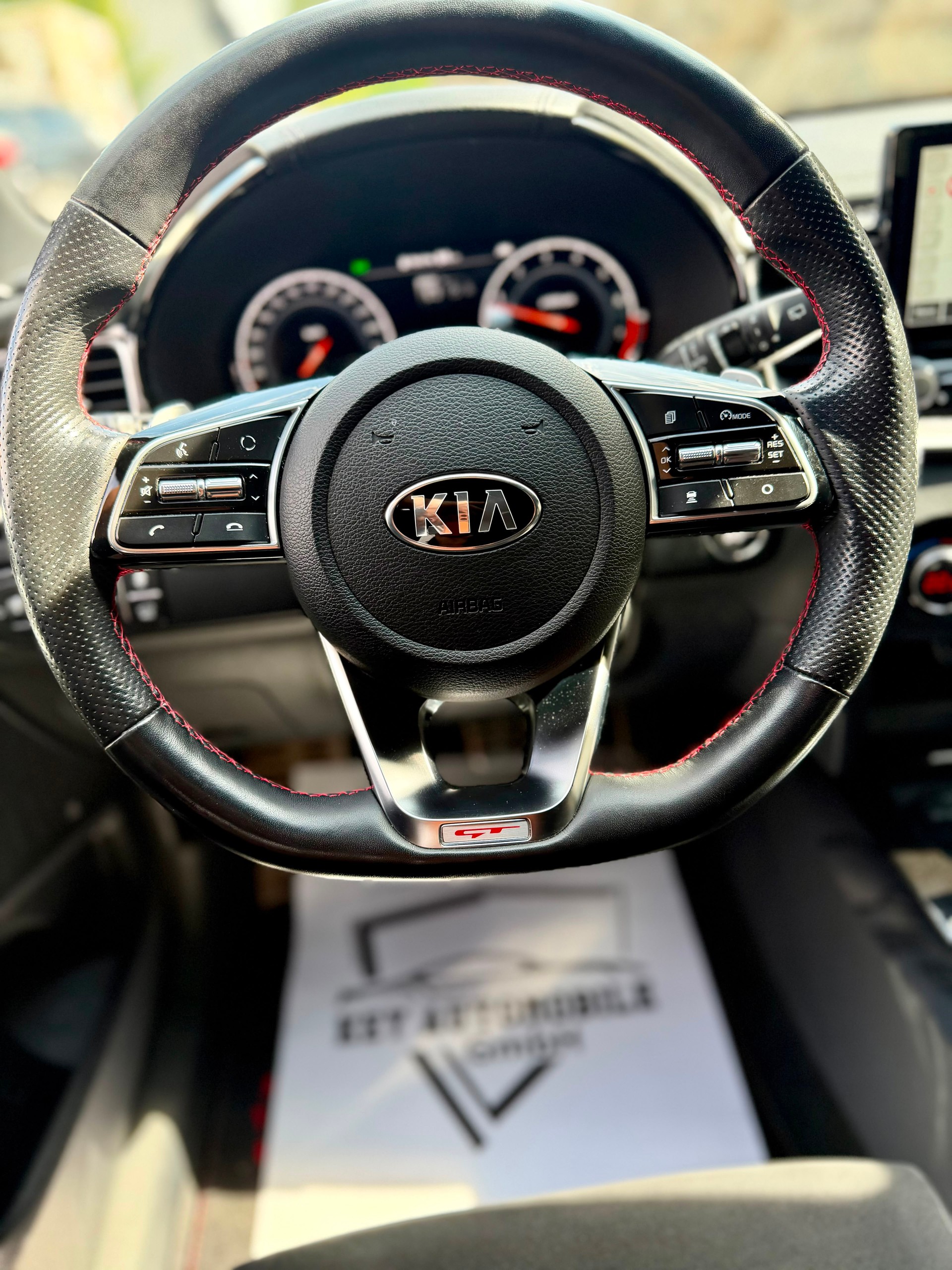 KIA ProCeed 1.6 T-GDi GT DCT-image-6
