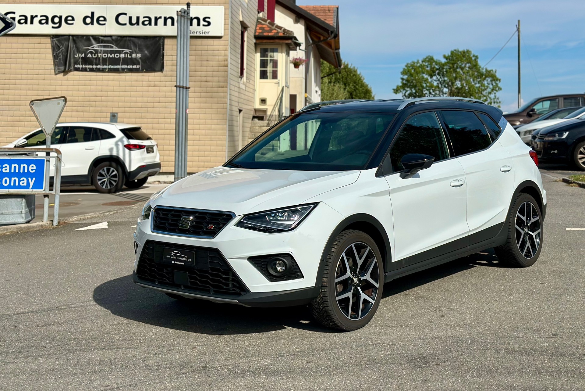 SEAT Arona 1.0 TSI Eco Hola FR DSG-image-0