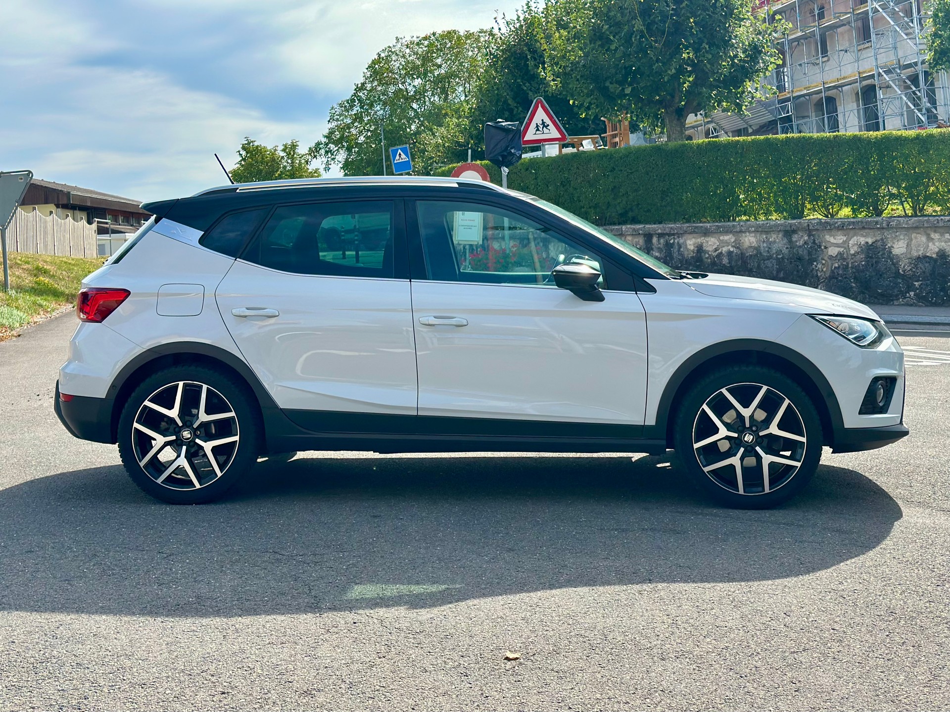 SEAT Arona 1.0 TSI Eco Hola FR DSG-image-6