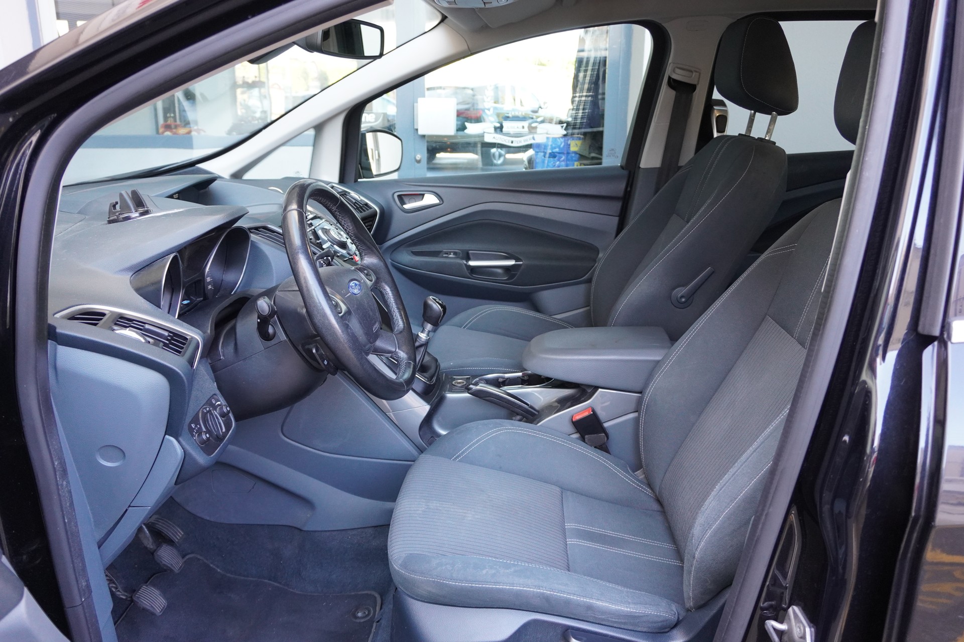 FORD Grand C-Max 2.0 TDCi Titanium-image-7