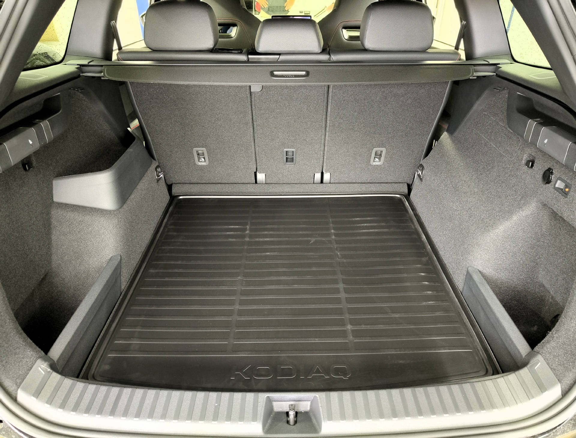 SKODA Kodiaq 2.0 TSI RS 4x4 DSG-image-14