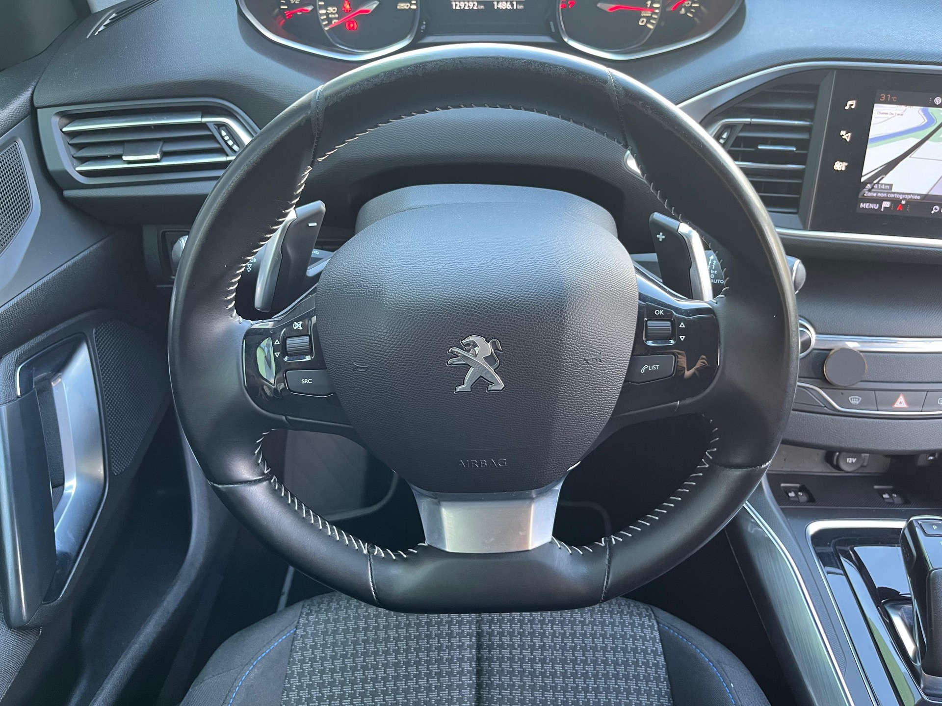PEUGEOT 308 SW 1.2i Style EAT8-image-11
