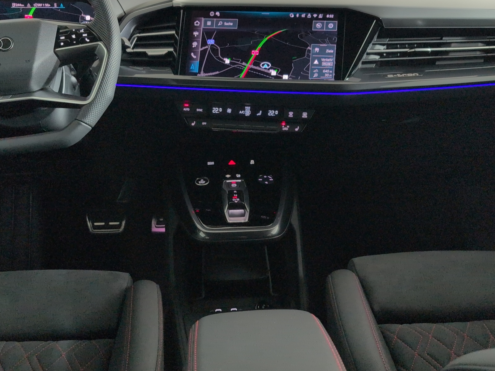 AUDI Q4 e-tron 45 Edition Swiss Ski quattro-image-10