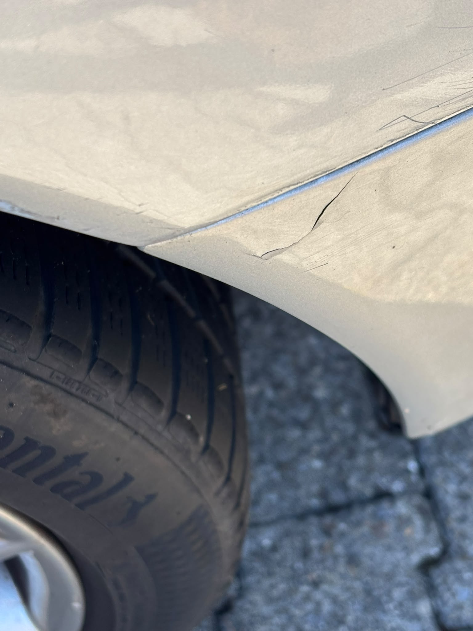 VOLVO 2.4i 20V Summum-image-4