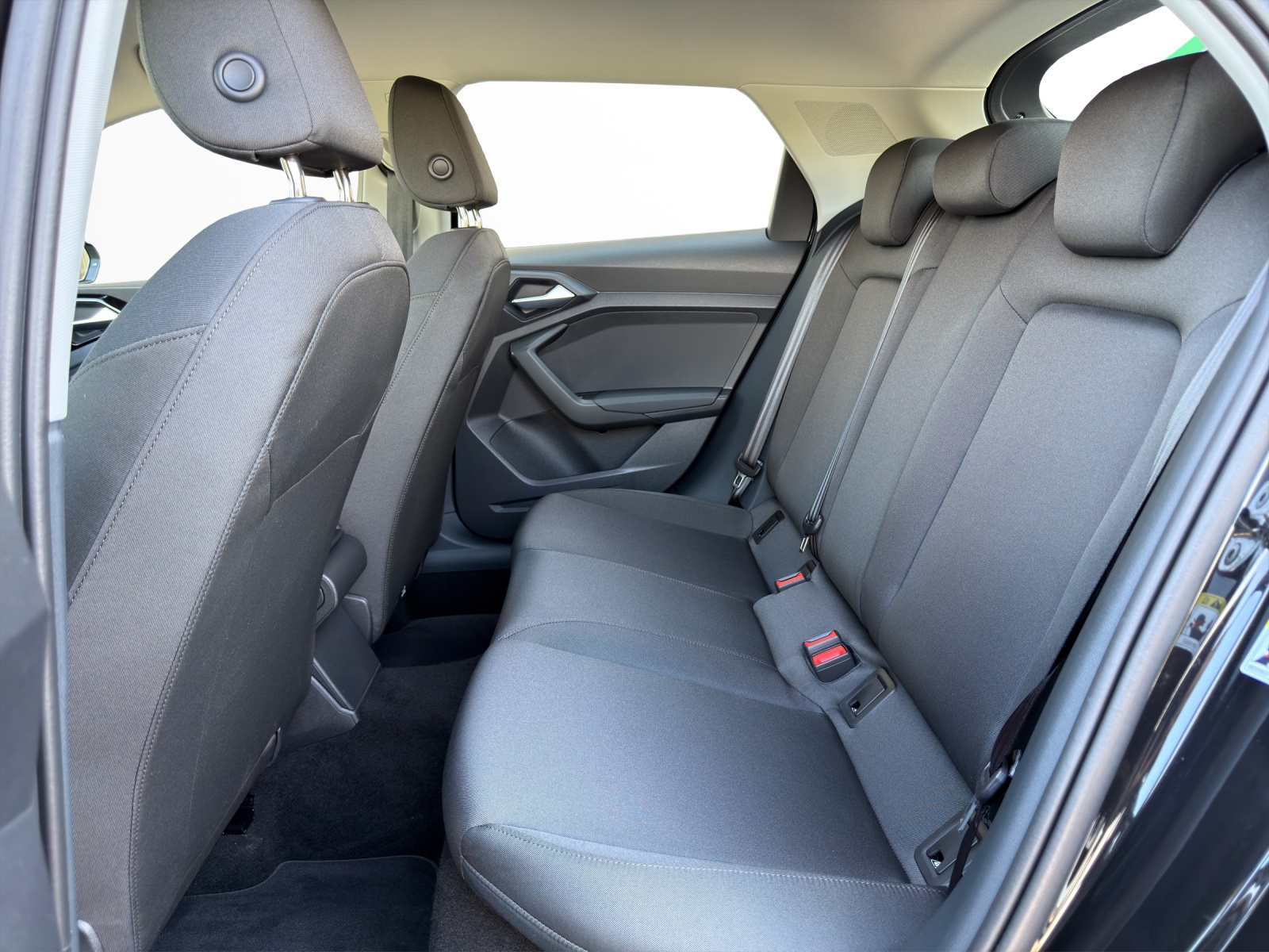 AUDI A1 Sportback 30 TFSI Attraction S-tronic-image-13